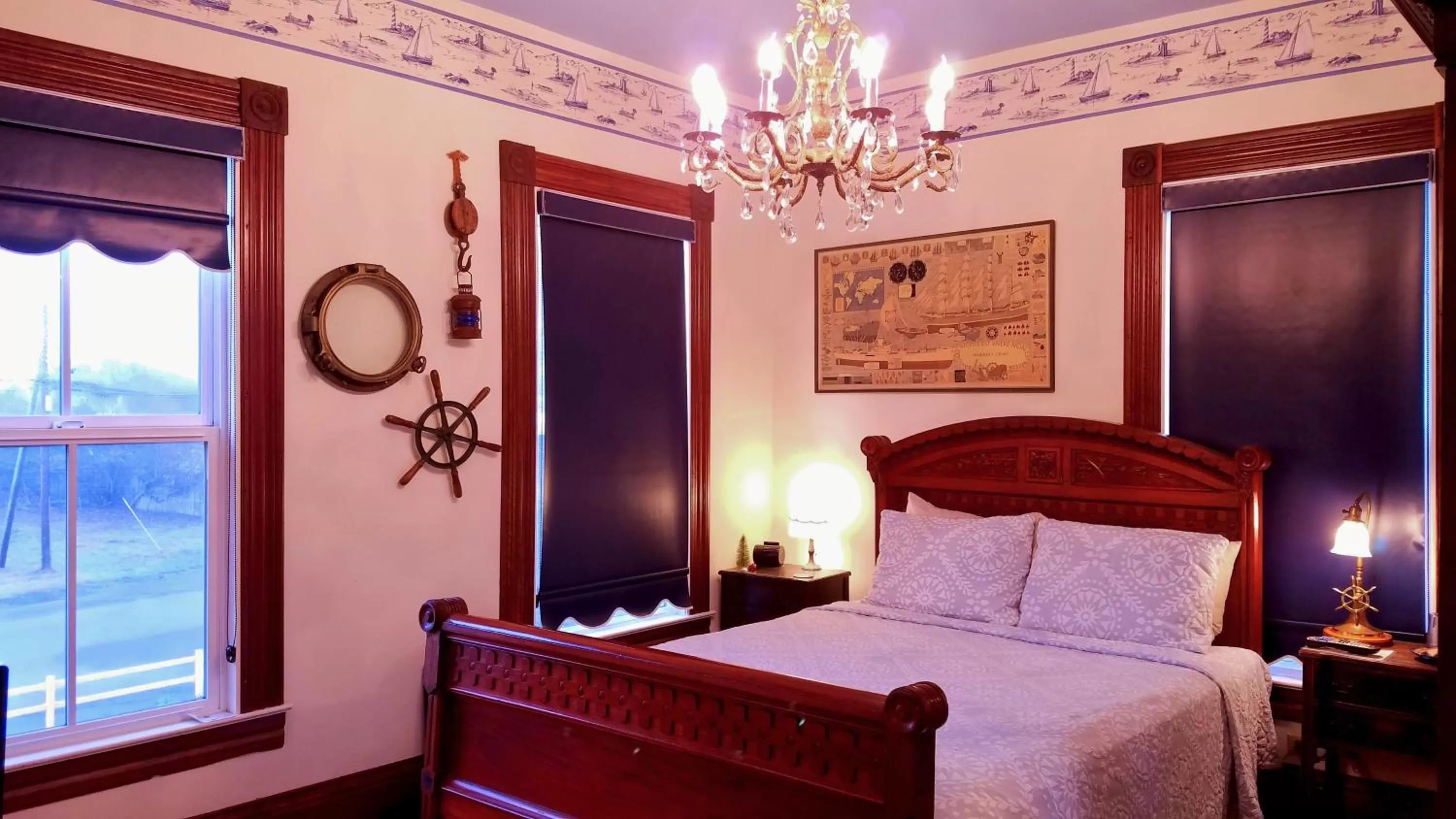 Bed in Captain's Inn at Moss Landing