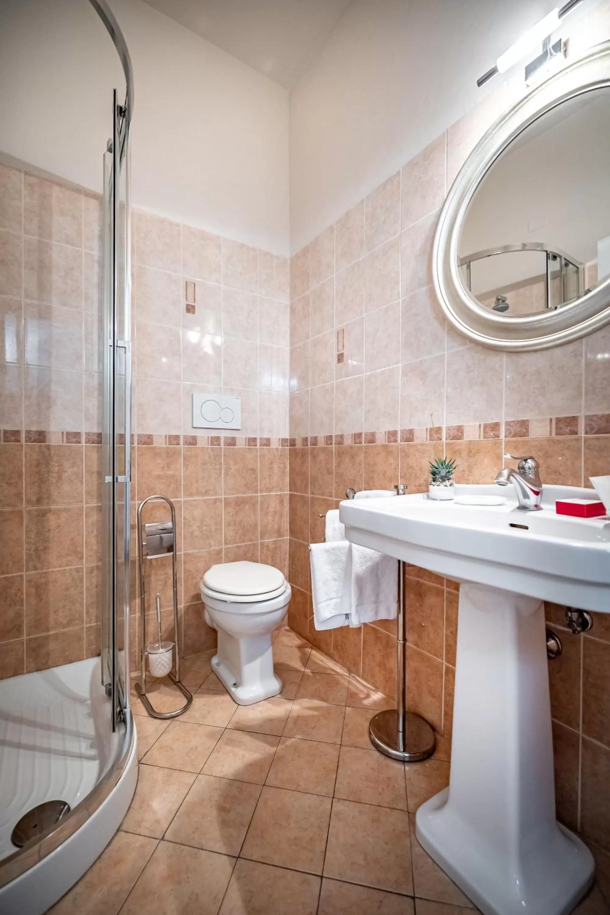 Bathroom in Maison Pitti Florence