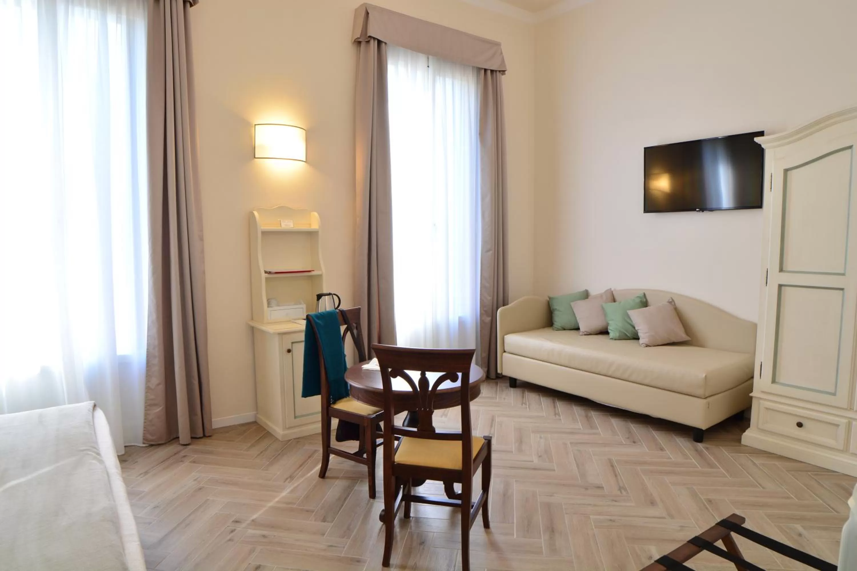 Photo of the whole room in Dimora Salviati