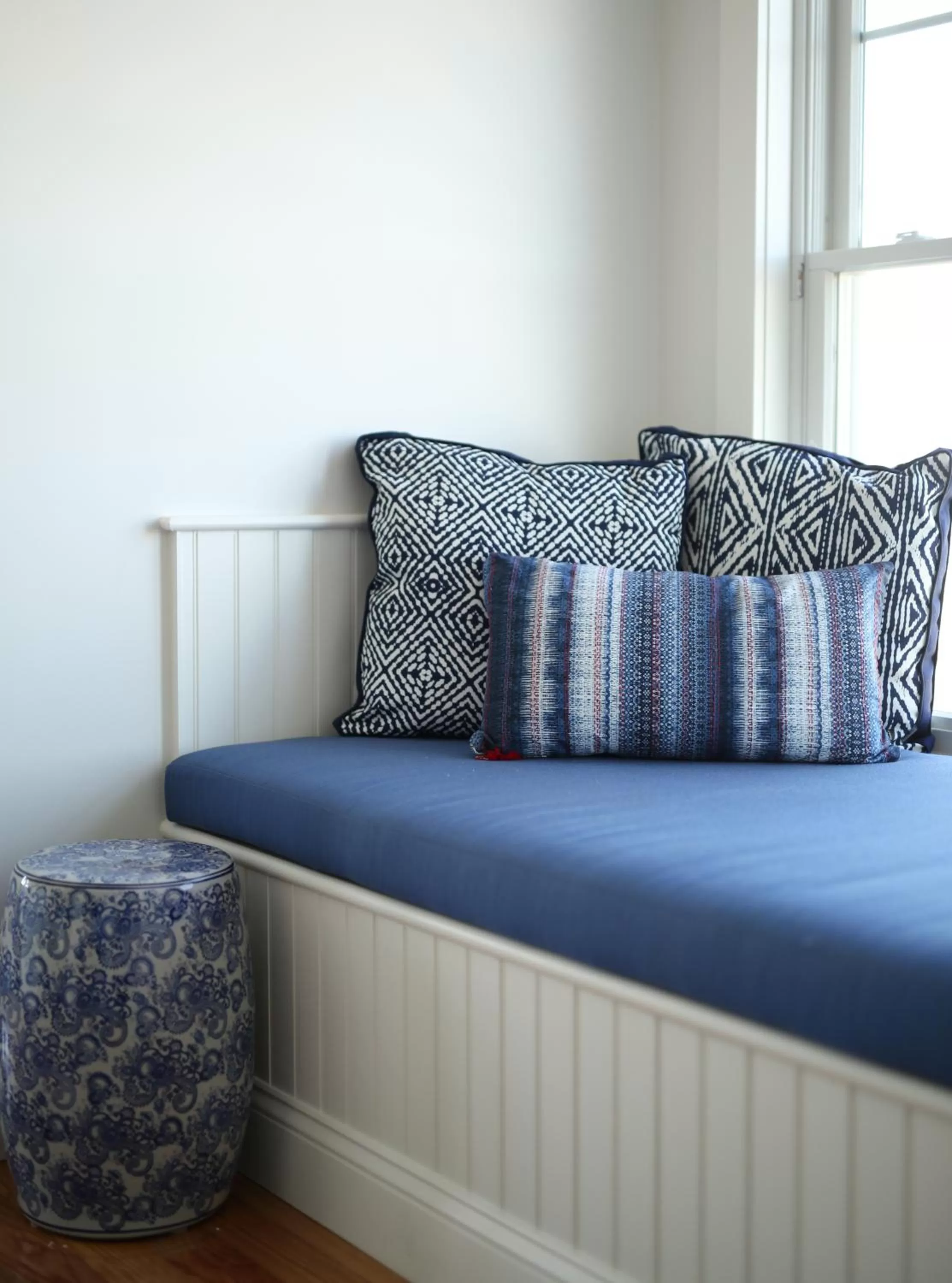 Bed in The Sea Breeze Inn