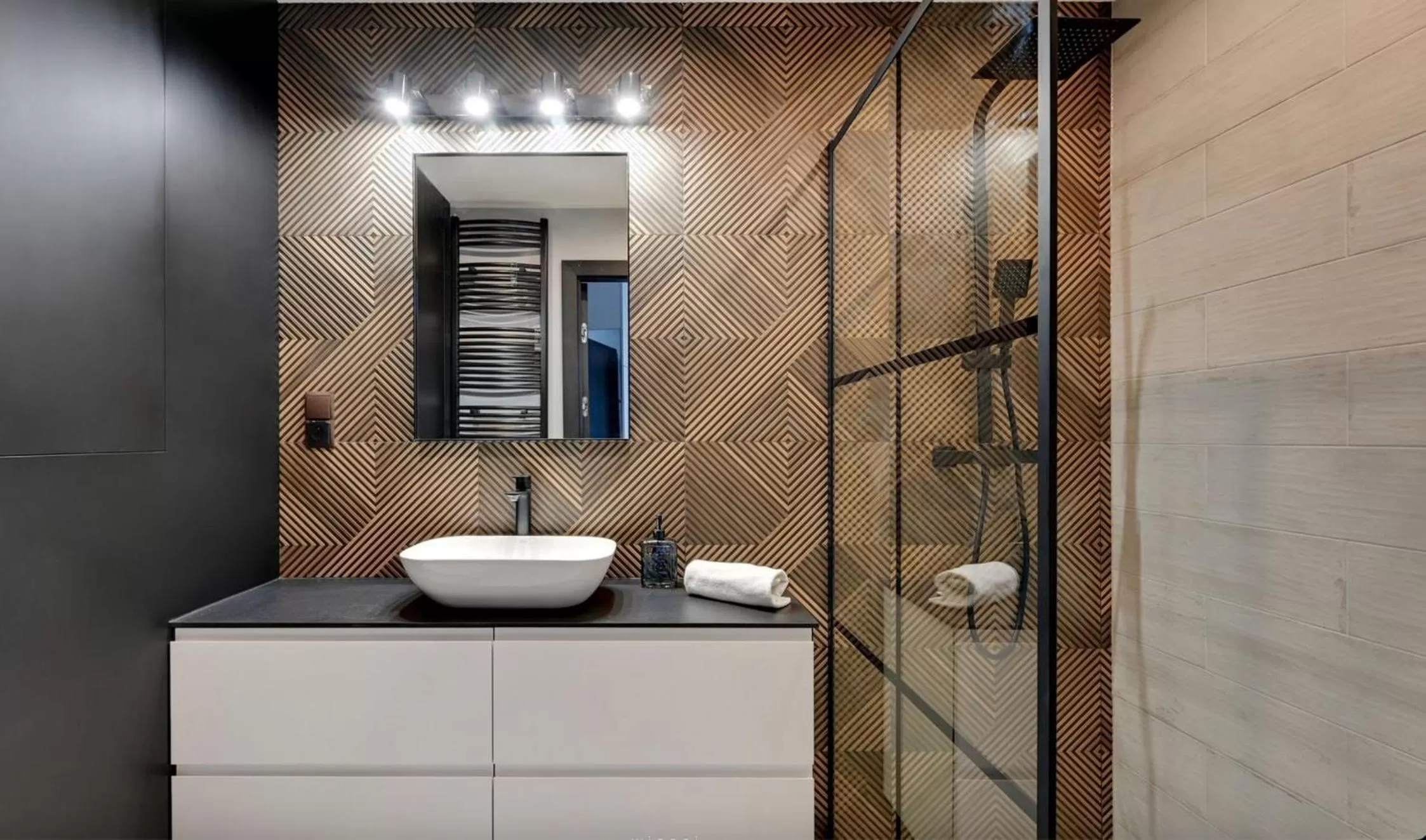 Shower in RentPlanet - Apartamenty Chlebova