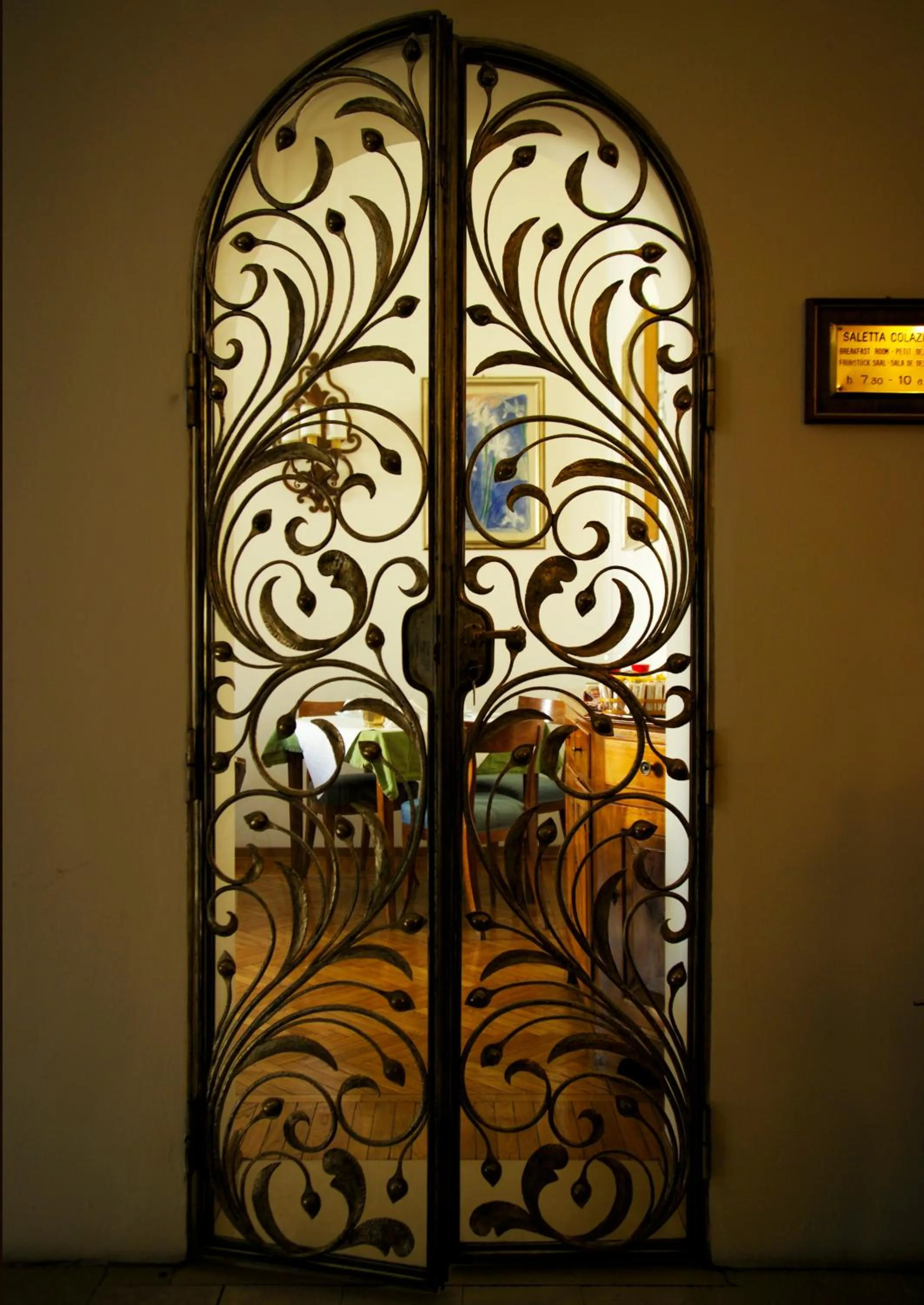 Decorative detail in Hotel David