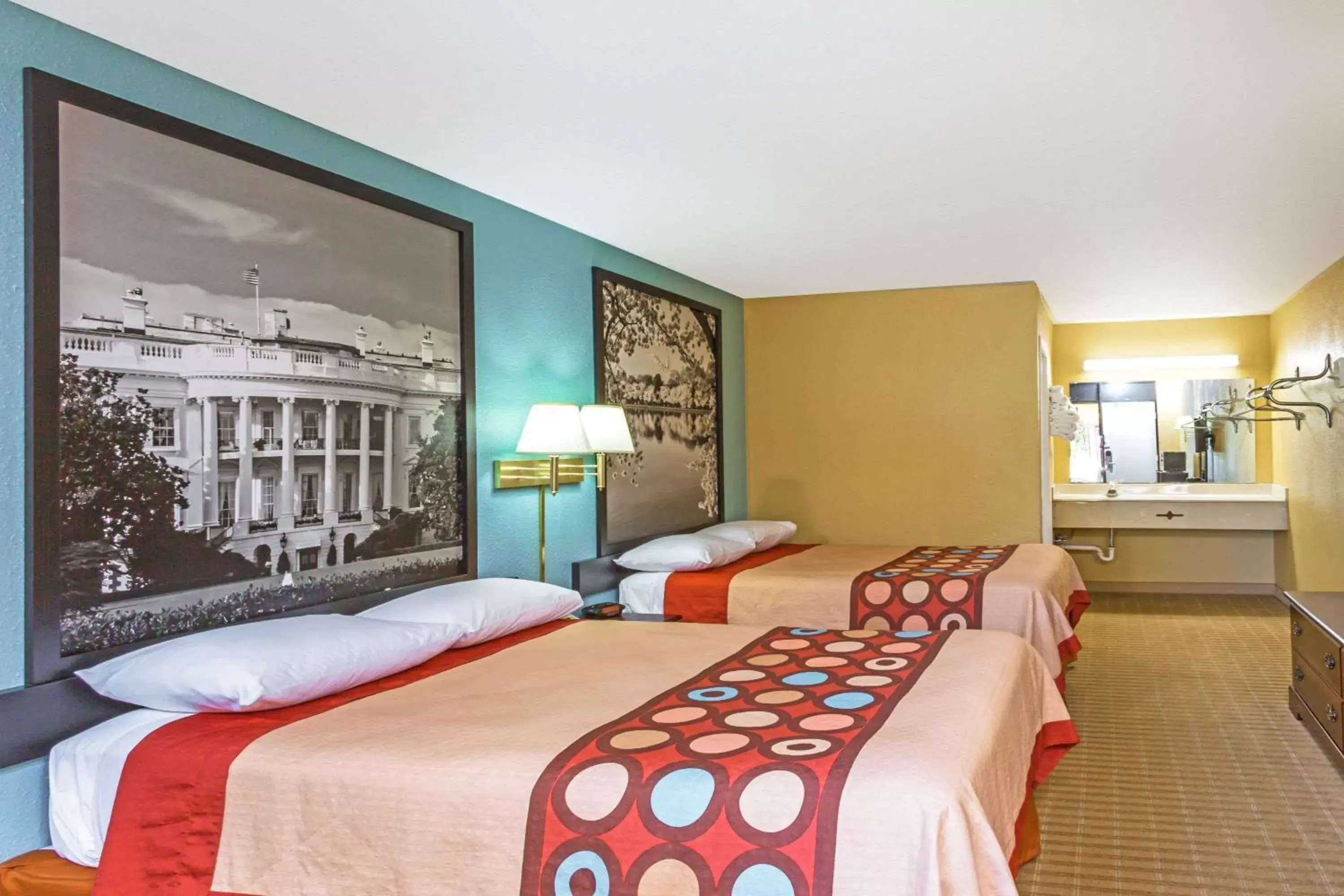 Double Room with Two Double Beds - Non-Smoking in Super 8 by Wyndham Jessup/Baltimore Area Double Room with Two Double Beds - Non-Smoking in Super 8 by Wyndham Jessup/Baltimore Area