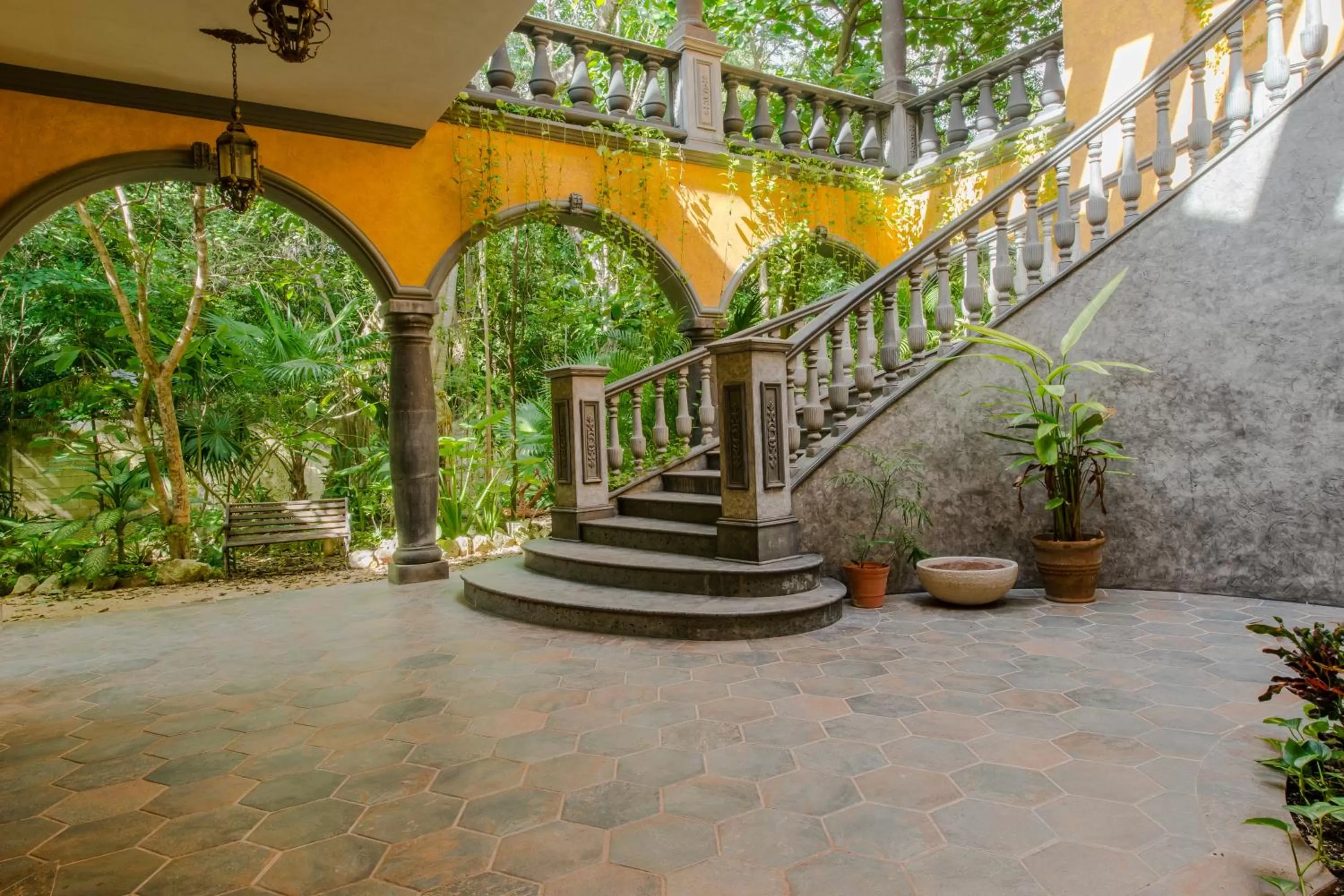 Garden in La Hacienda, en Xcaret