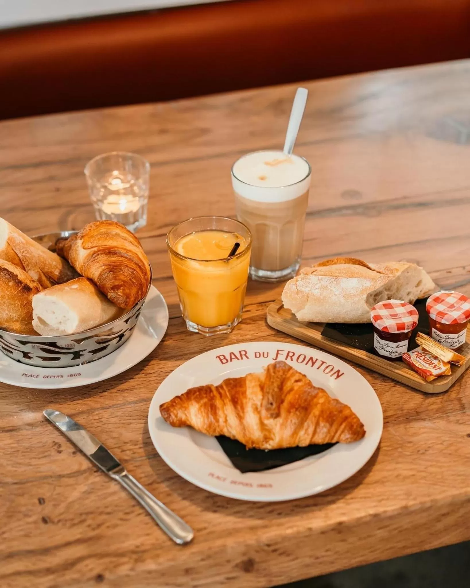 Breakfast in Hotel du Fronton