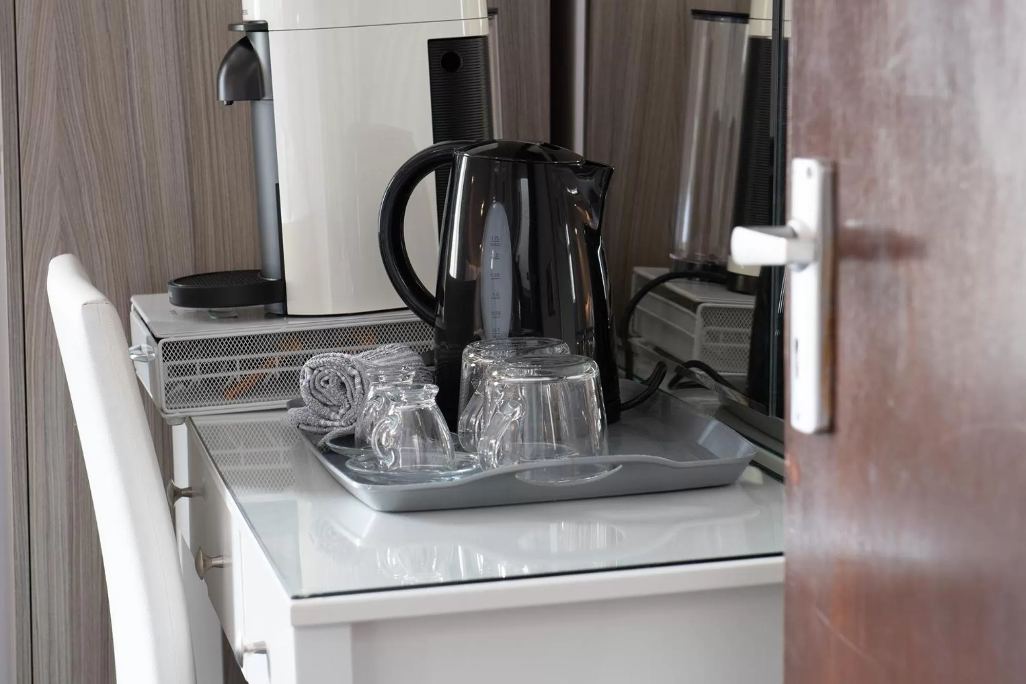 Coffee/tea facilities in Pebble House