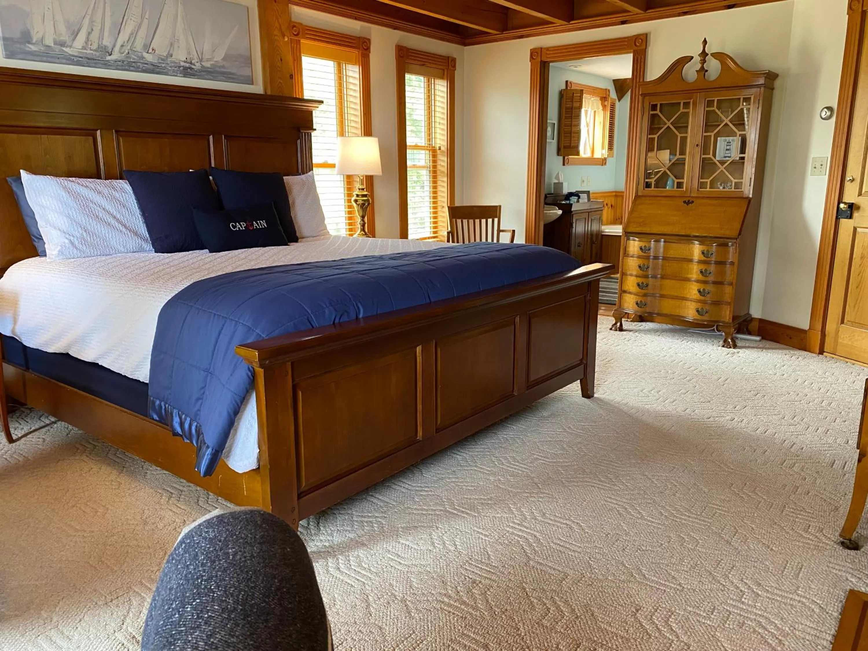 Photo of the whole room, Bed in Spouter Inn Bed & Breakfast