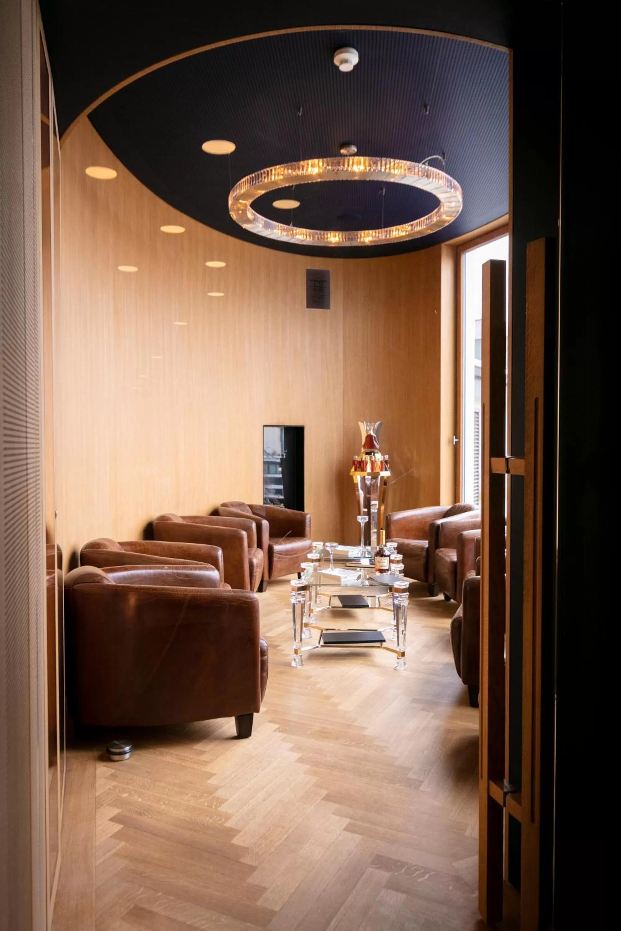 Lounge or bar in GLANDON Rooms Elite