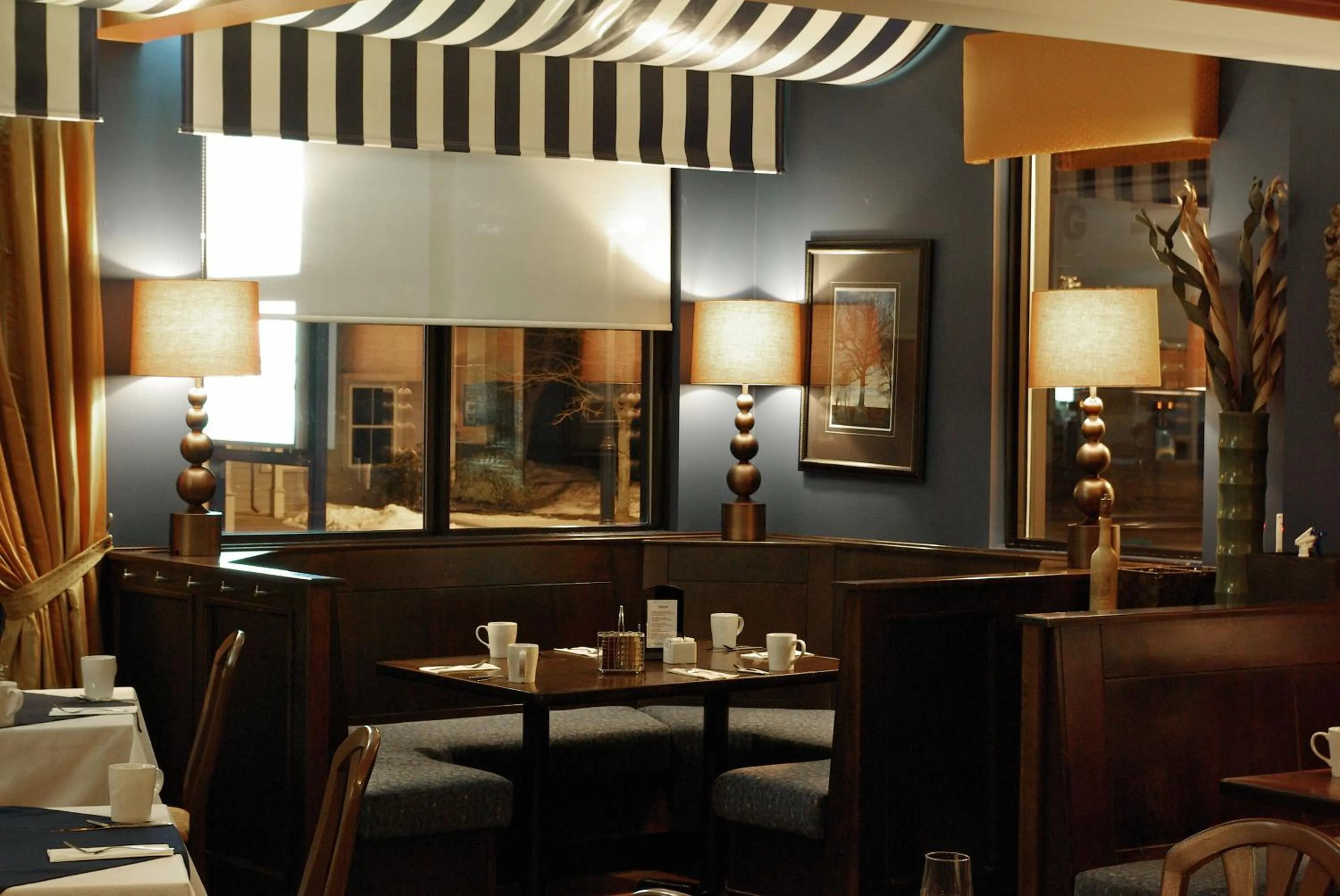 Lounge or bar in Maritime Inn Antigonish