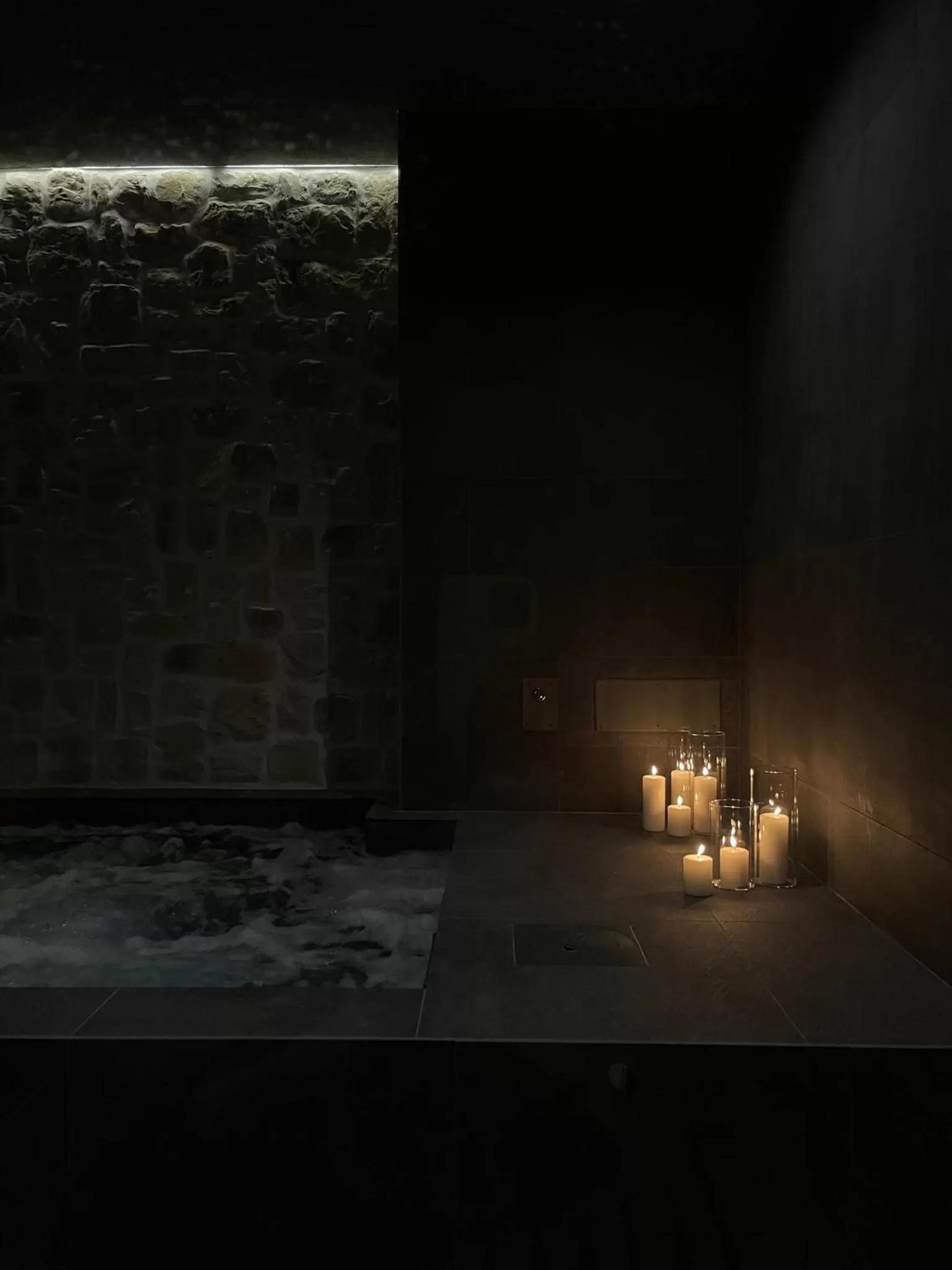 Spa and wellness centre/facilities in Raha Suites