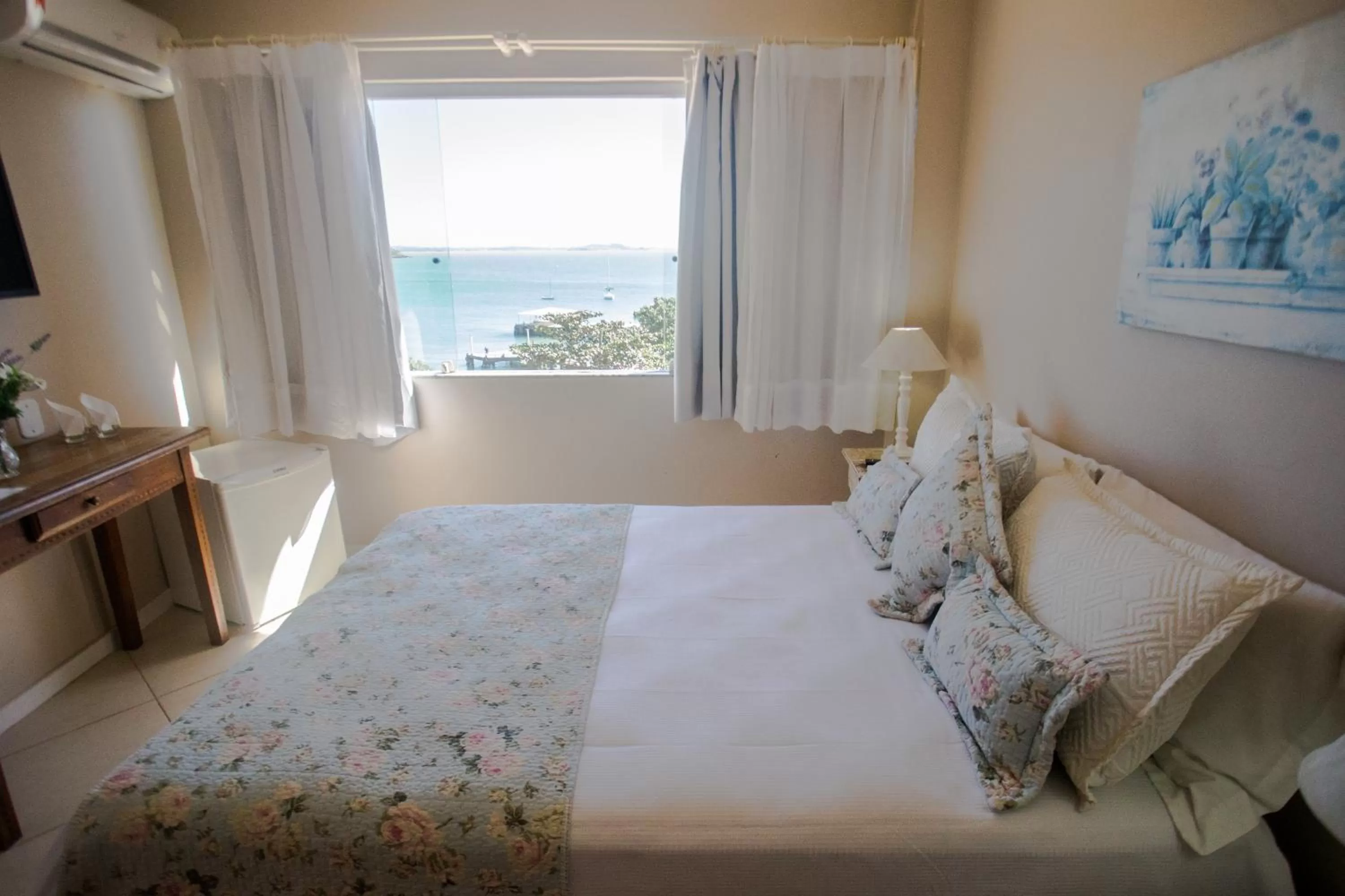 Photo of the whole room, Bed in Pousada Baía Bonita