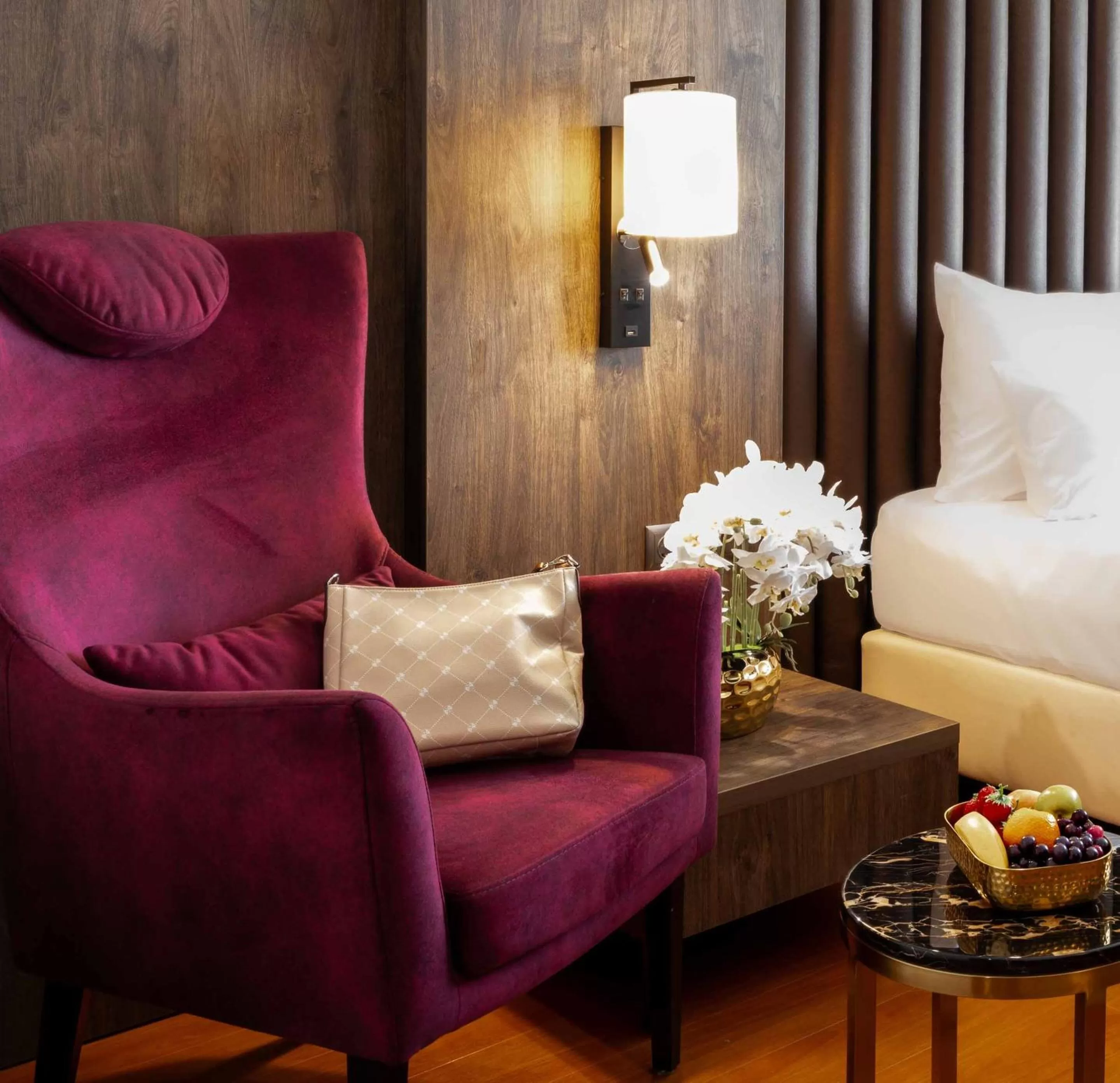 Photo of the whole room in PLAZA Premium Karlsruhe