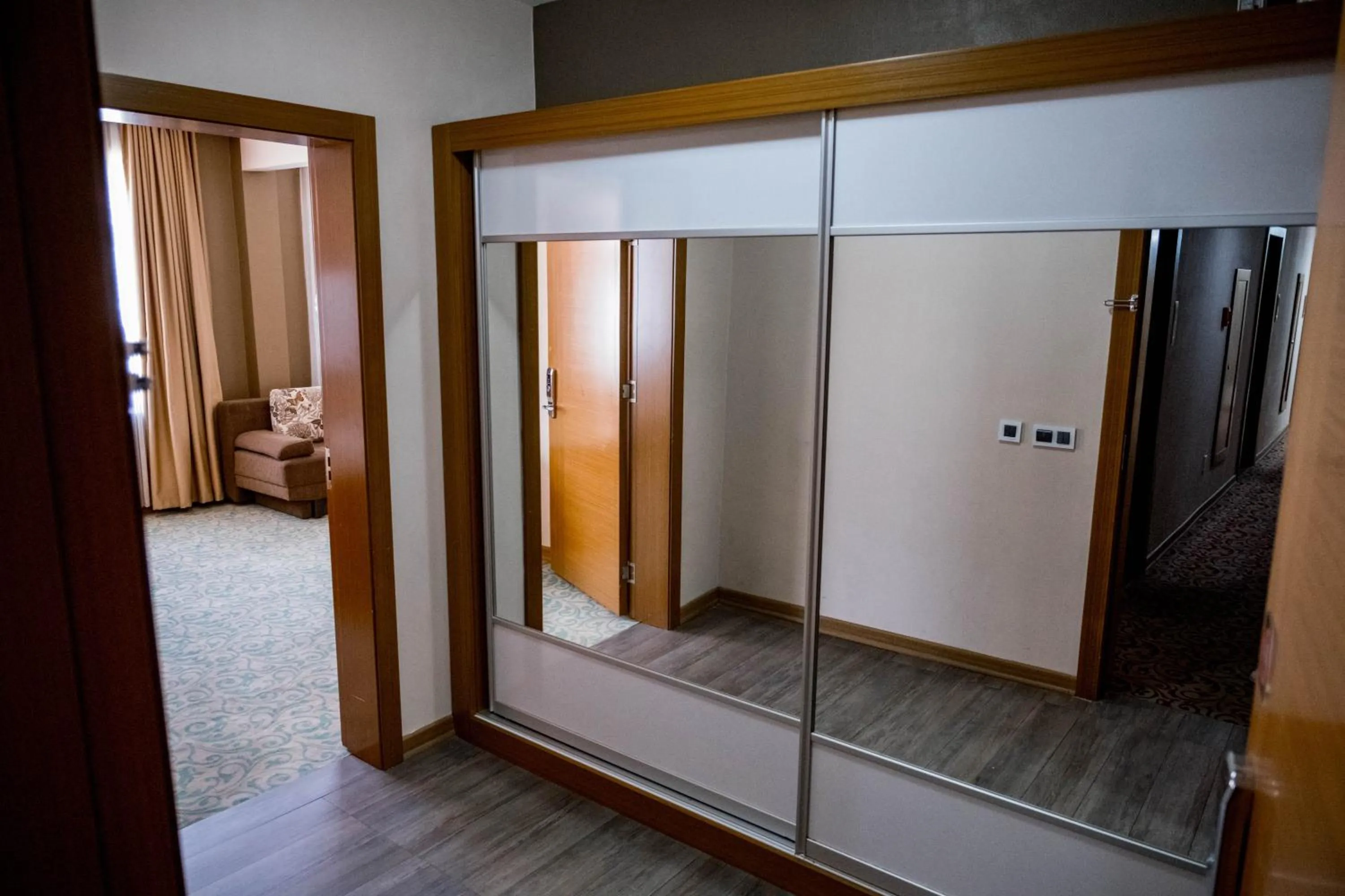 wardrobe in Selçuk Hotel