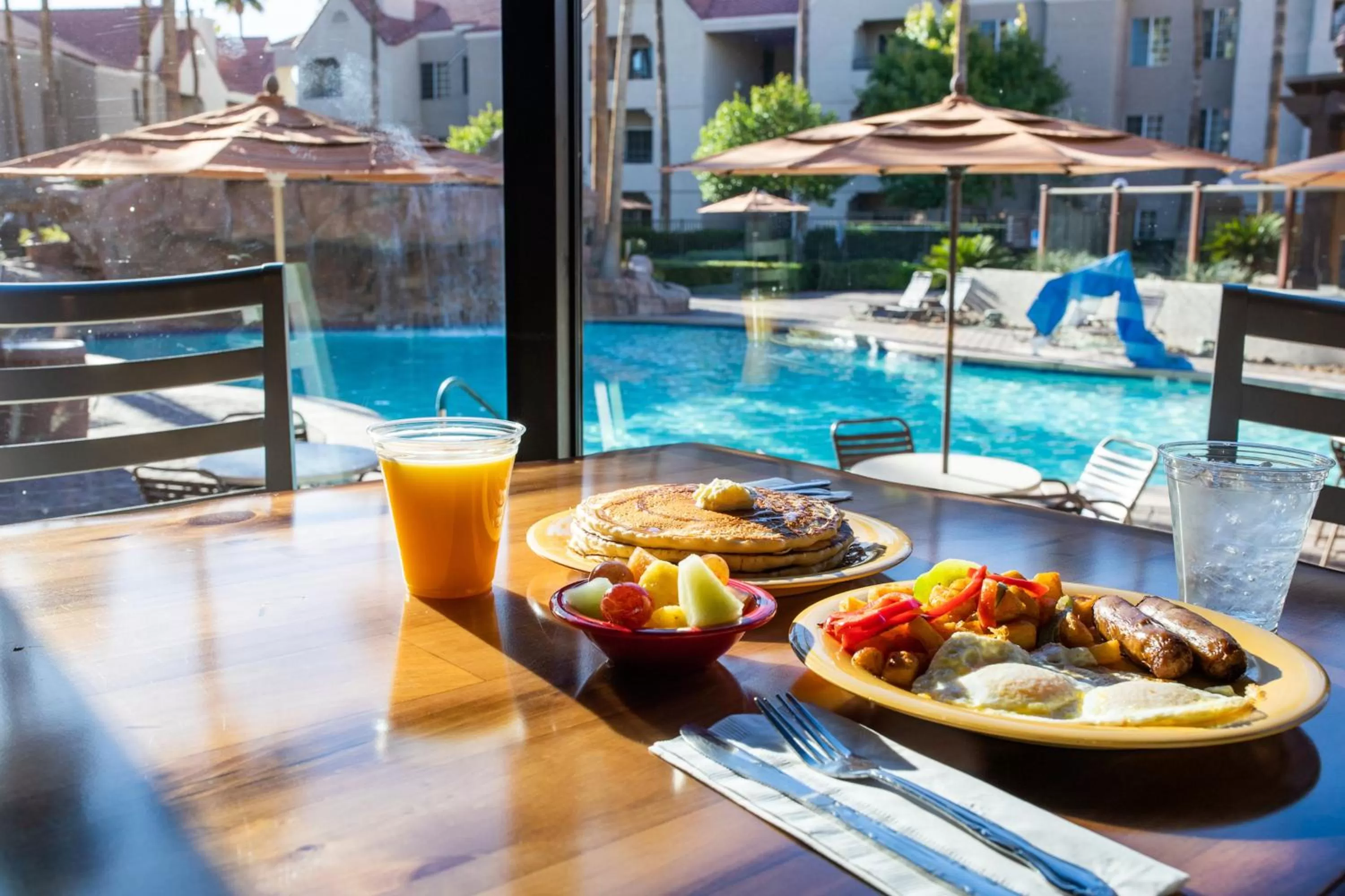 Restaurant/places to eat in Holiday Inn Club Vacations at Desert Club Resort