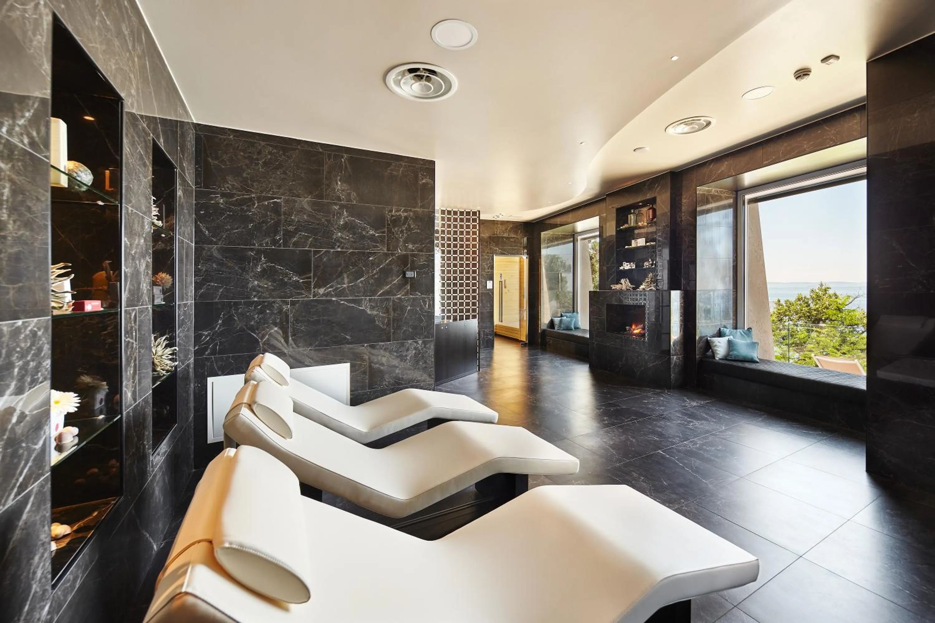 Spa and wellness centre/facilities in Hotel Riviera & Maximilian's