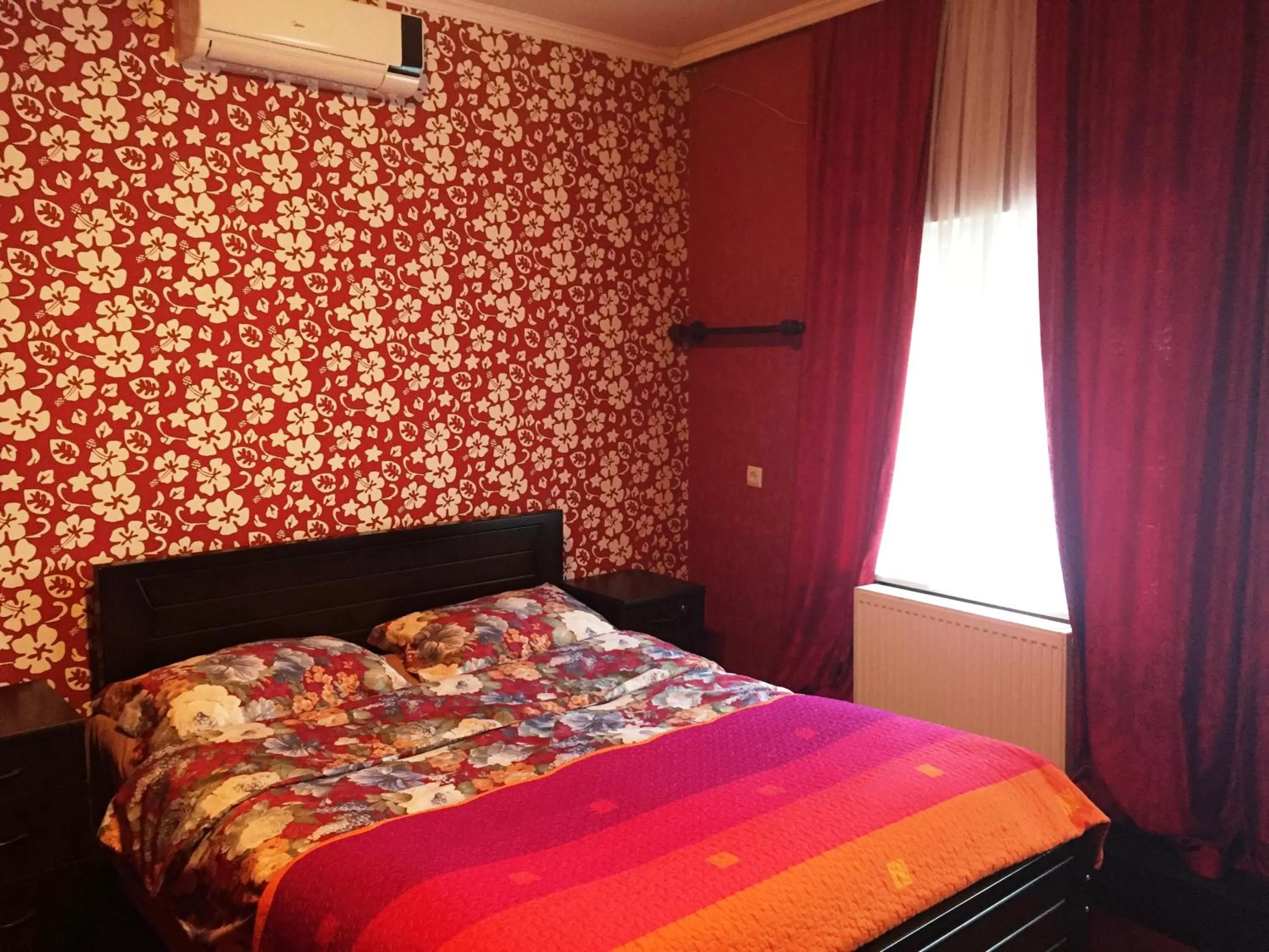 Bed in Hotel Formula-1