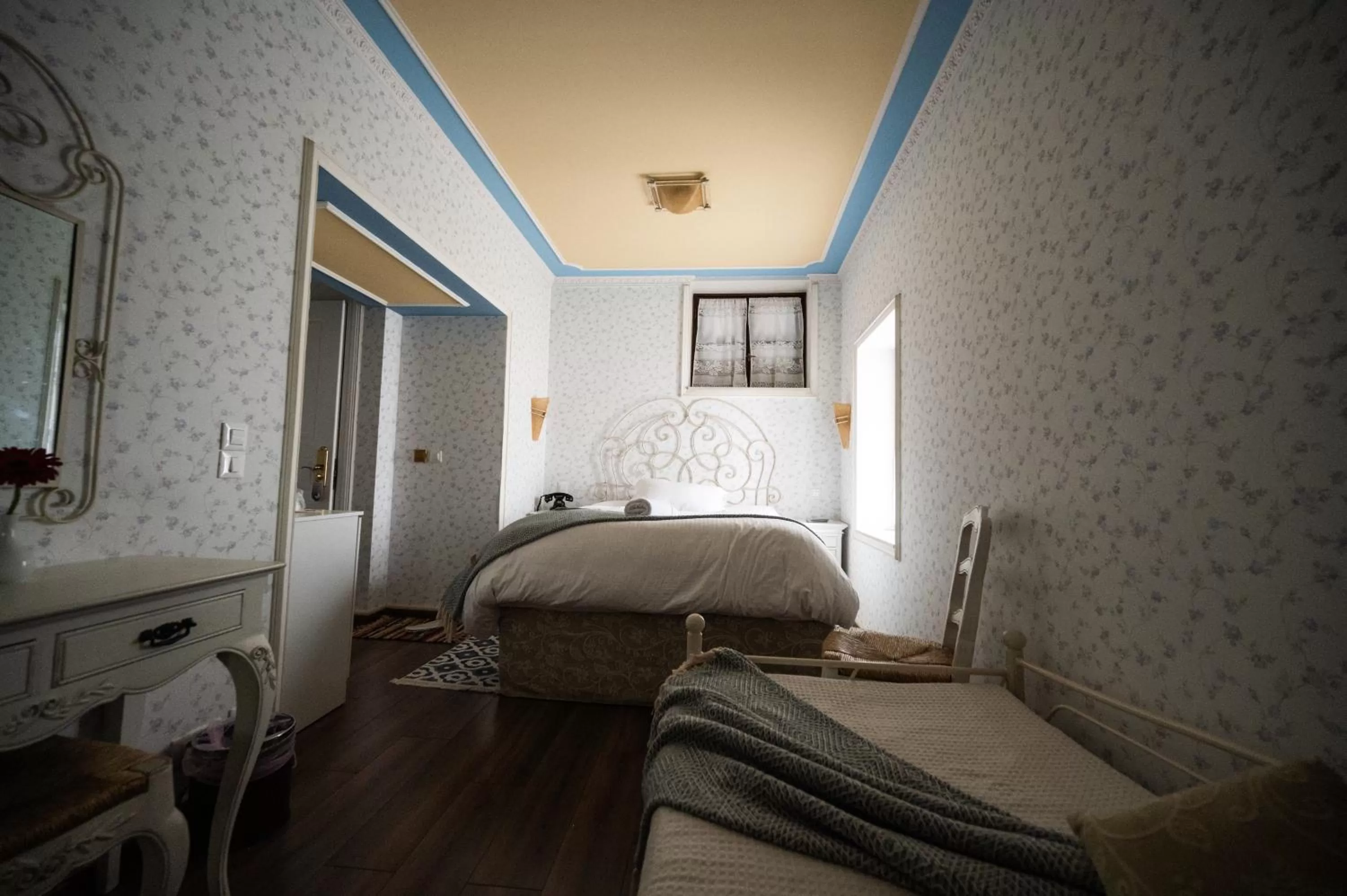 Bed in Boutique Hotel Anagennisis