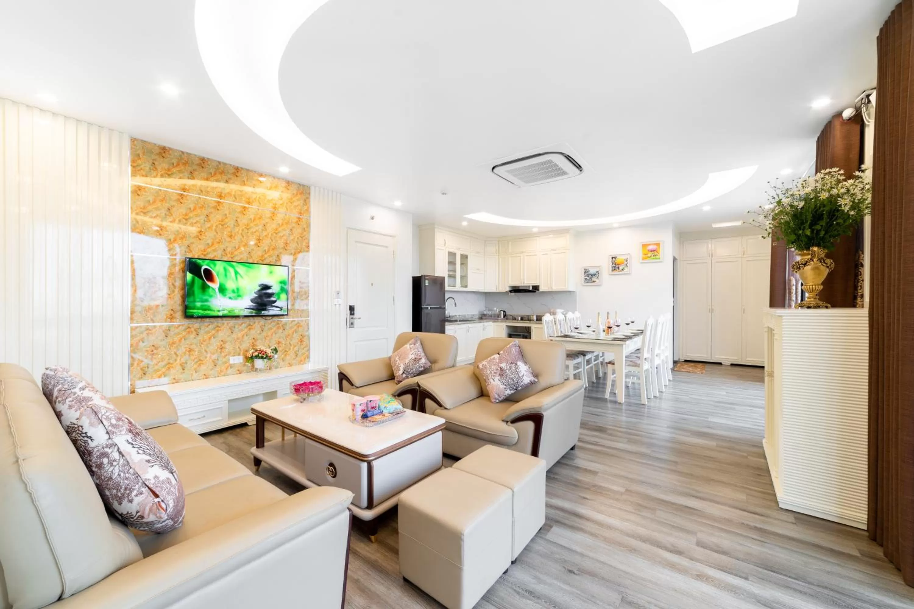 TV and multimedia in Rosee Apartment Hotel