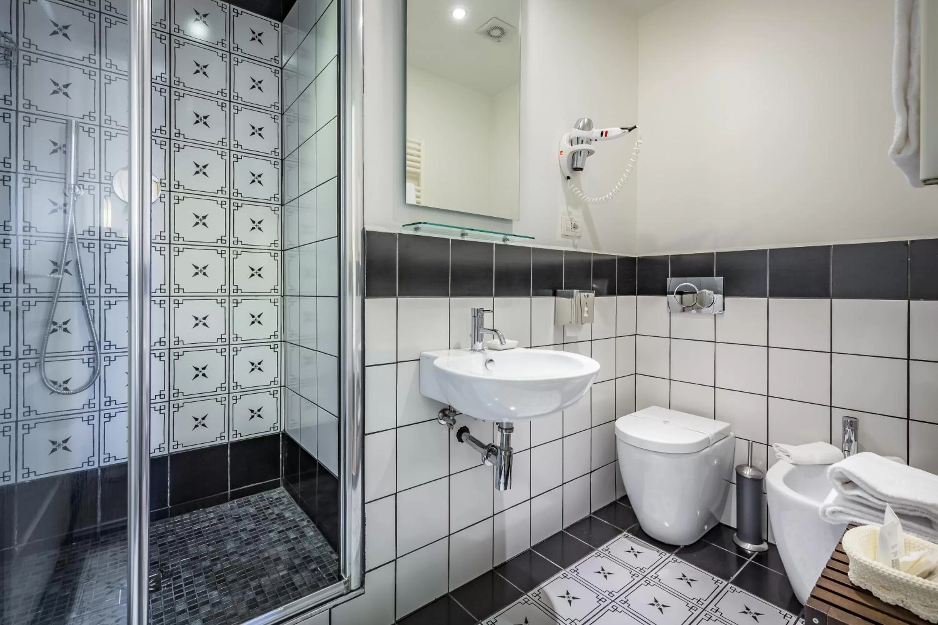 Shower in Hotel La Scaletta al Ponte Vecchio