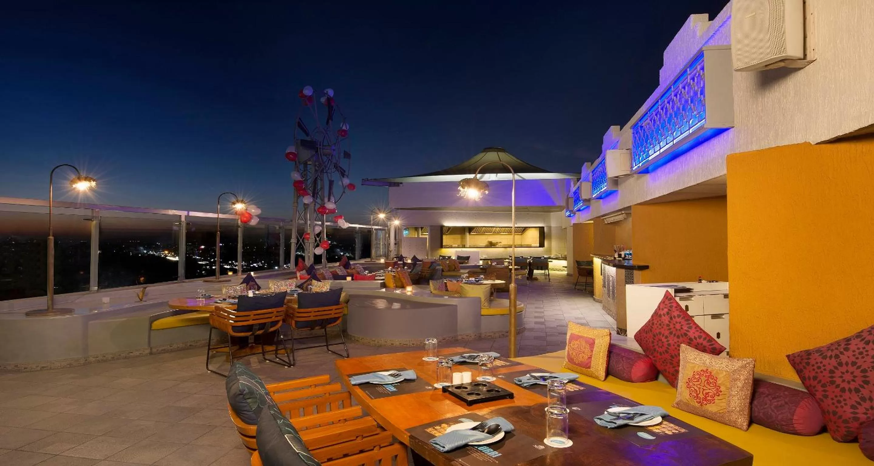 Restaurant/places to eat in Sayaji Indore