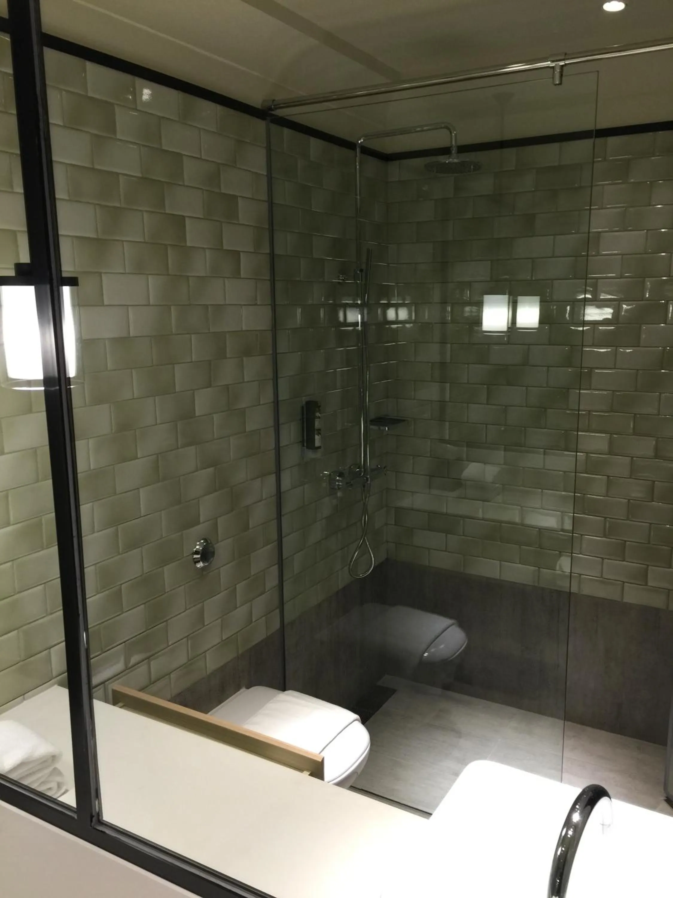 Shower in Aerotel Singapore - Transit Hotel in Terminal 1