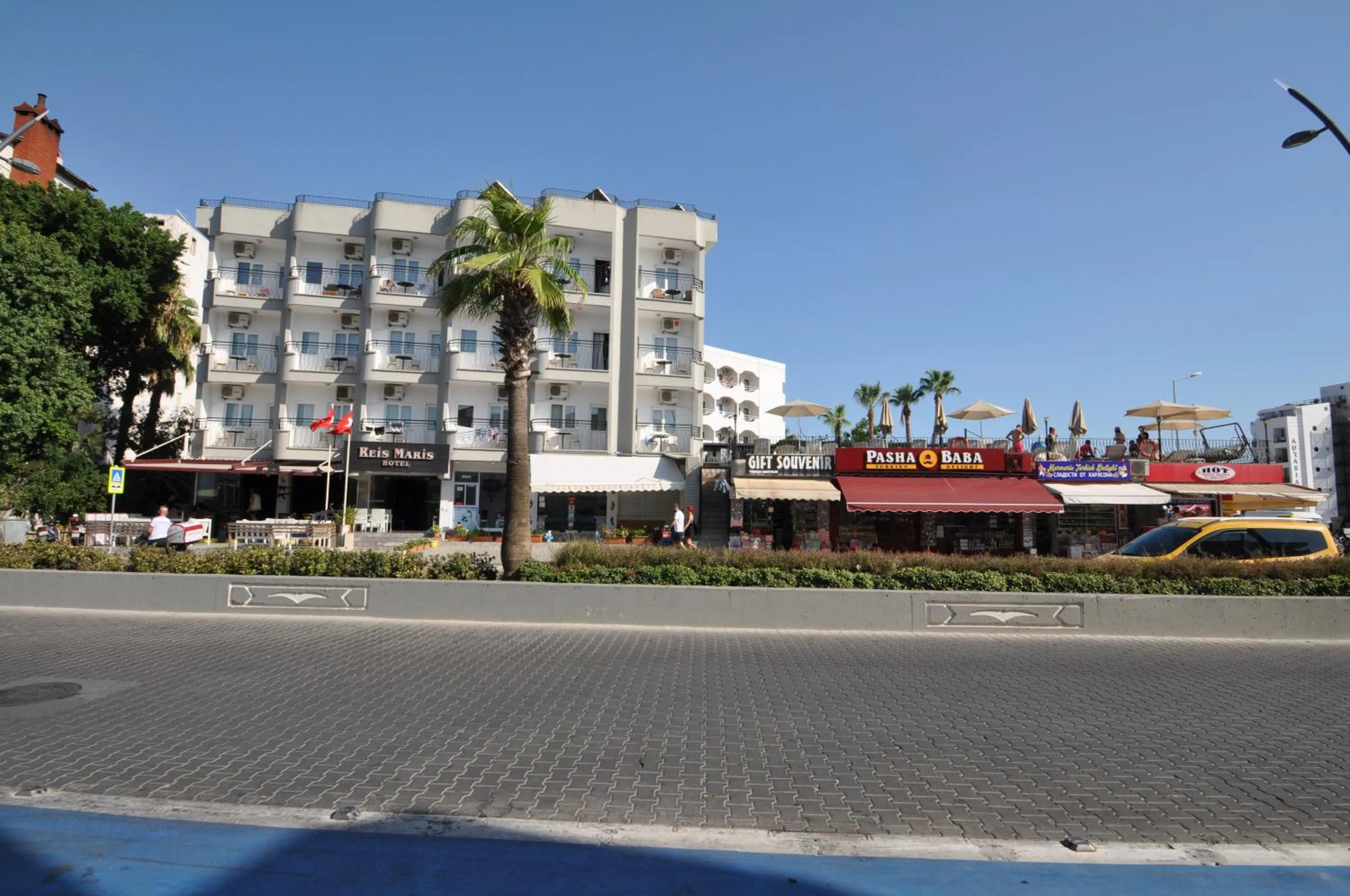 Property building in Reis Maris Hotel