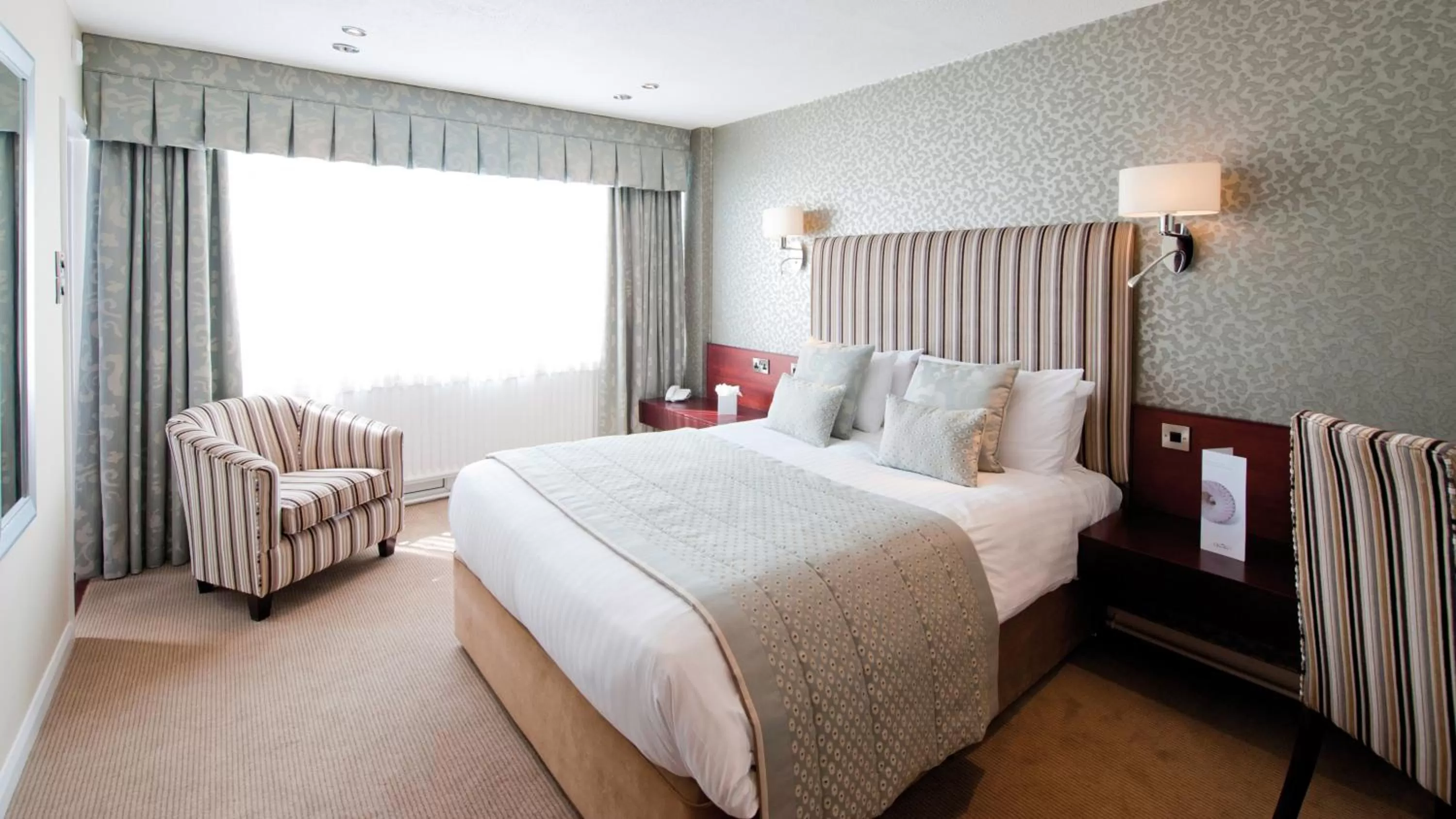 Bedroom, Bed in The Barnstaple Hotel