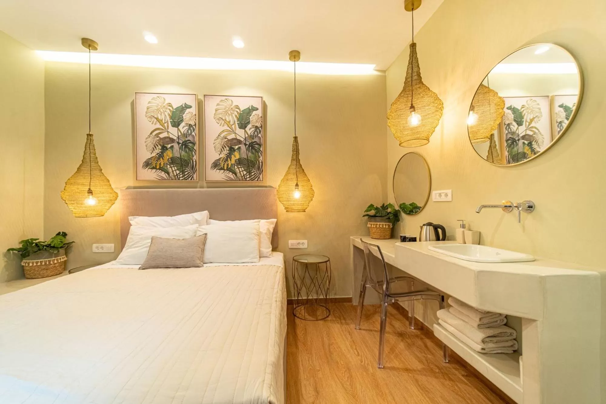 Bed in Antonia Hotel