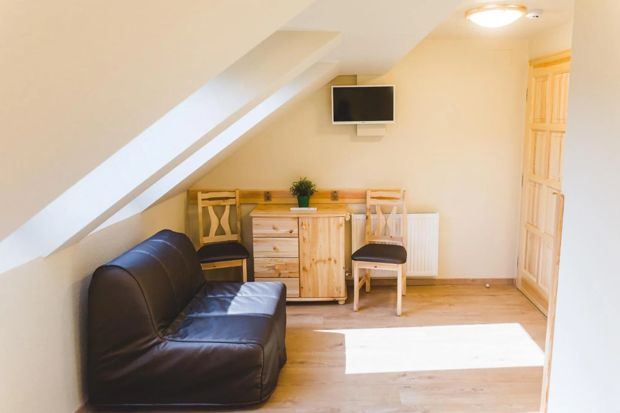 TV and multimedia in Hotel Karin