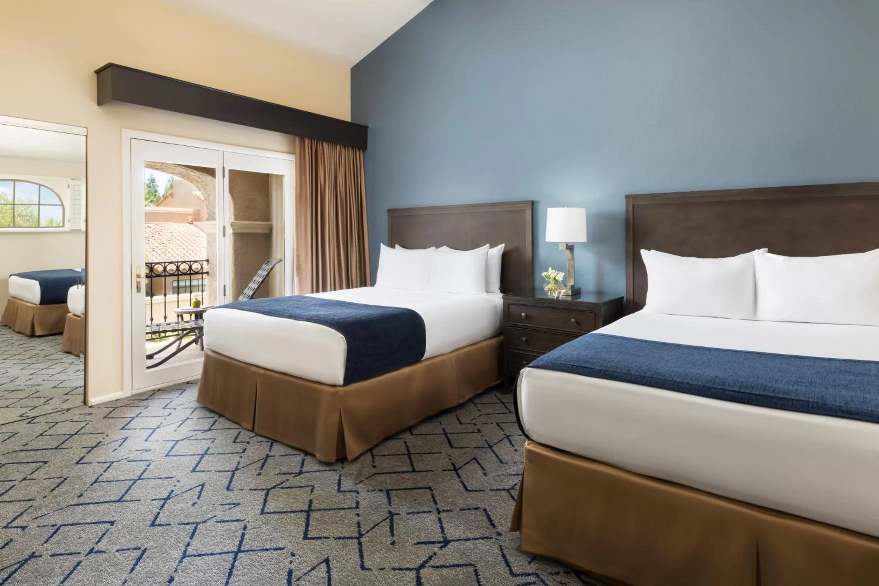 Balcony/Terrace, Bed in Kimpton Miralina coming soon - Scottsdale Plaza Resort