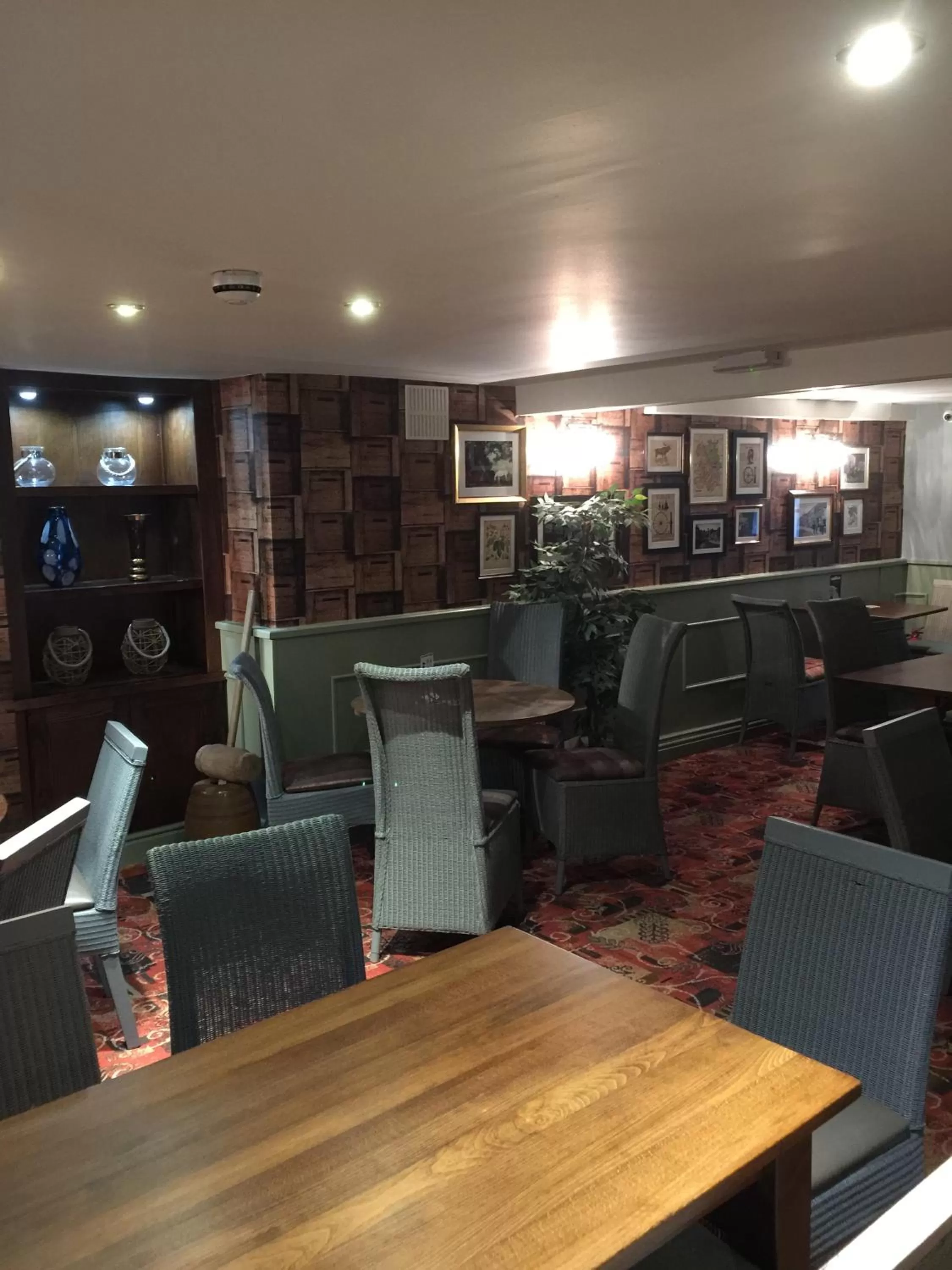 Restaurant/places to eat in The Talbot Hotel