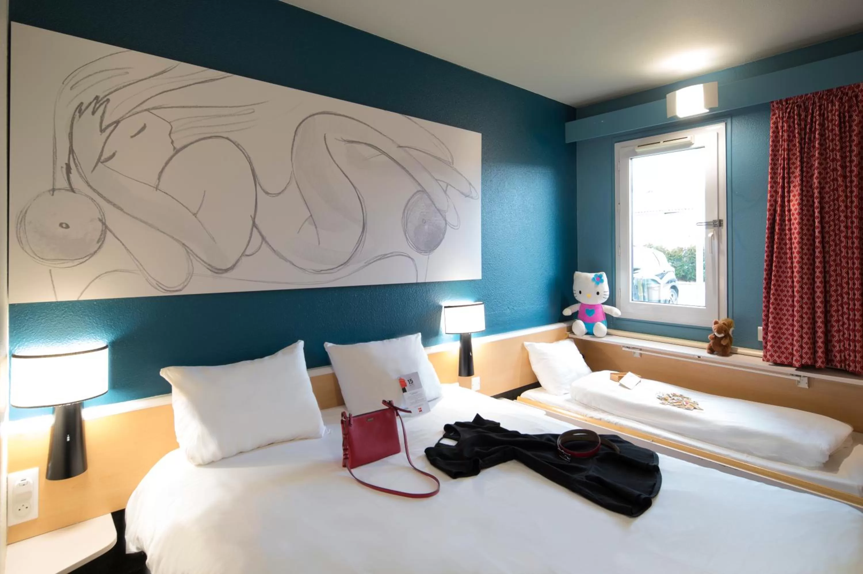 Bed in Hotel ibis Narbonne