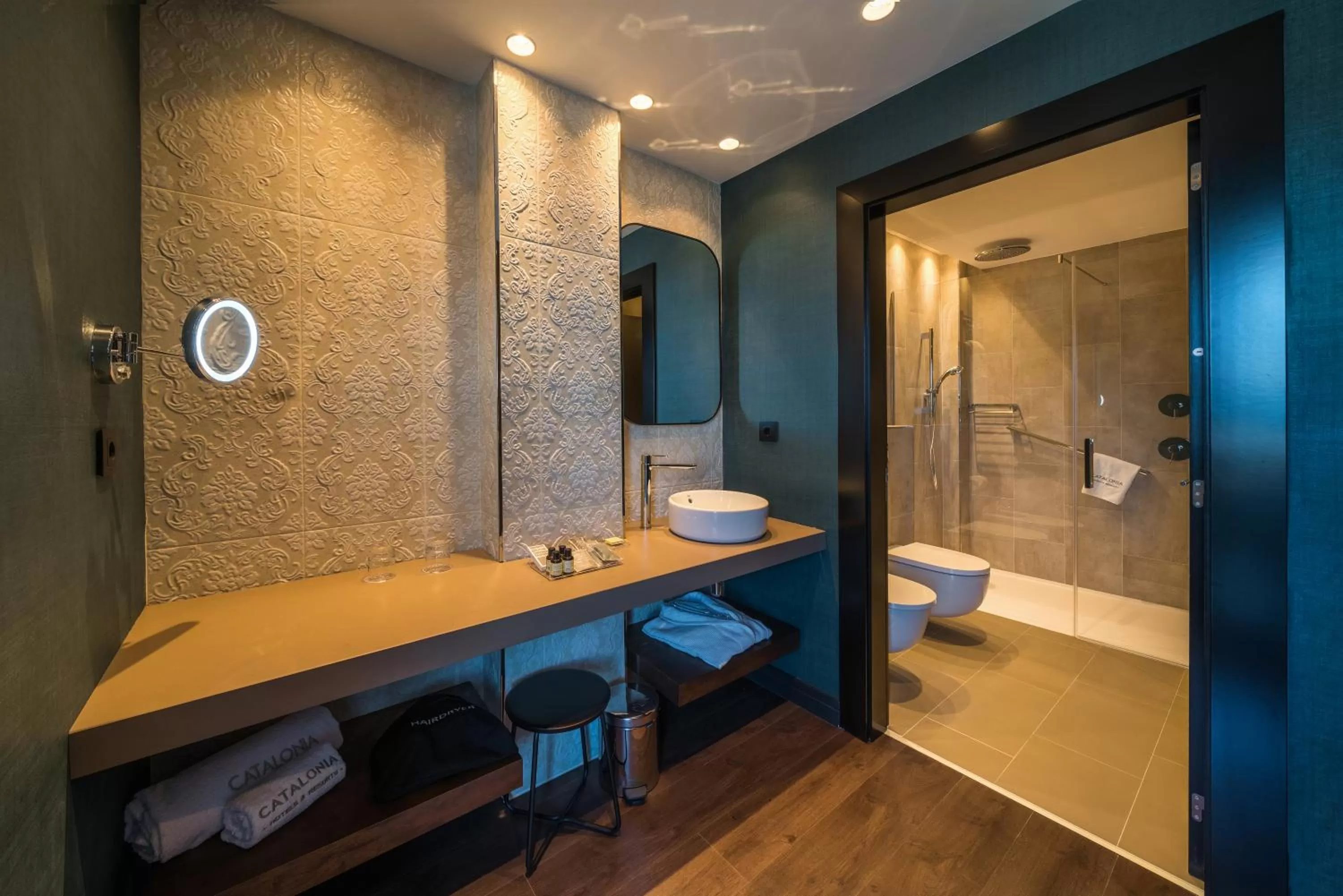 Shower in Catalonia Donosti