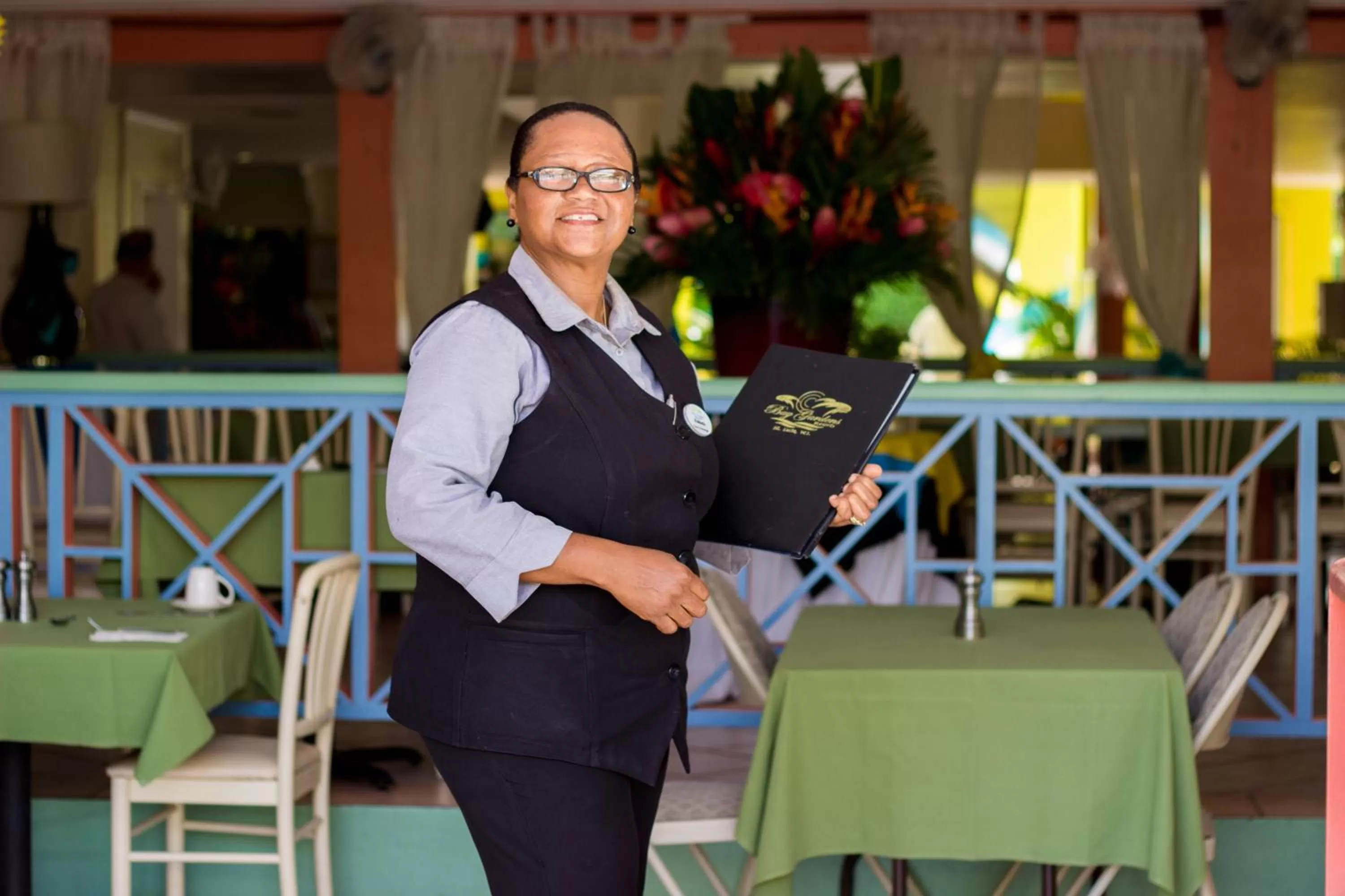 Restaurant/places to eat in Bay Gardens Hotel