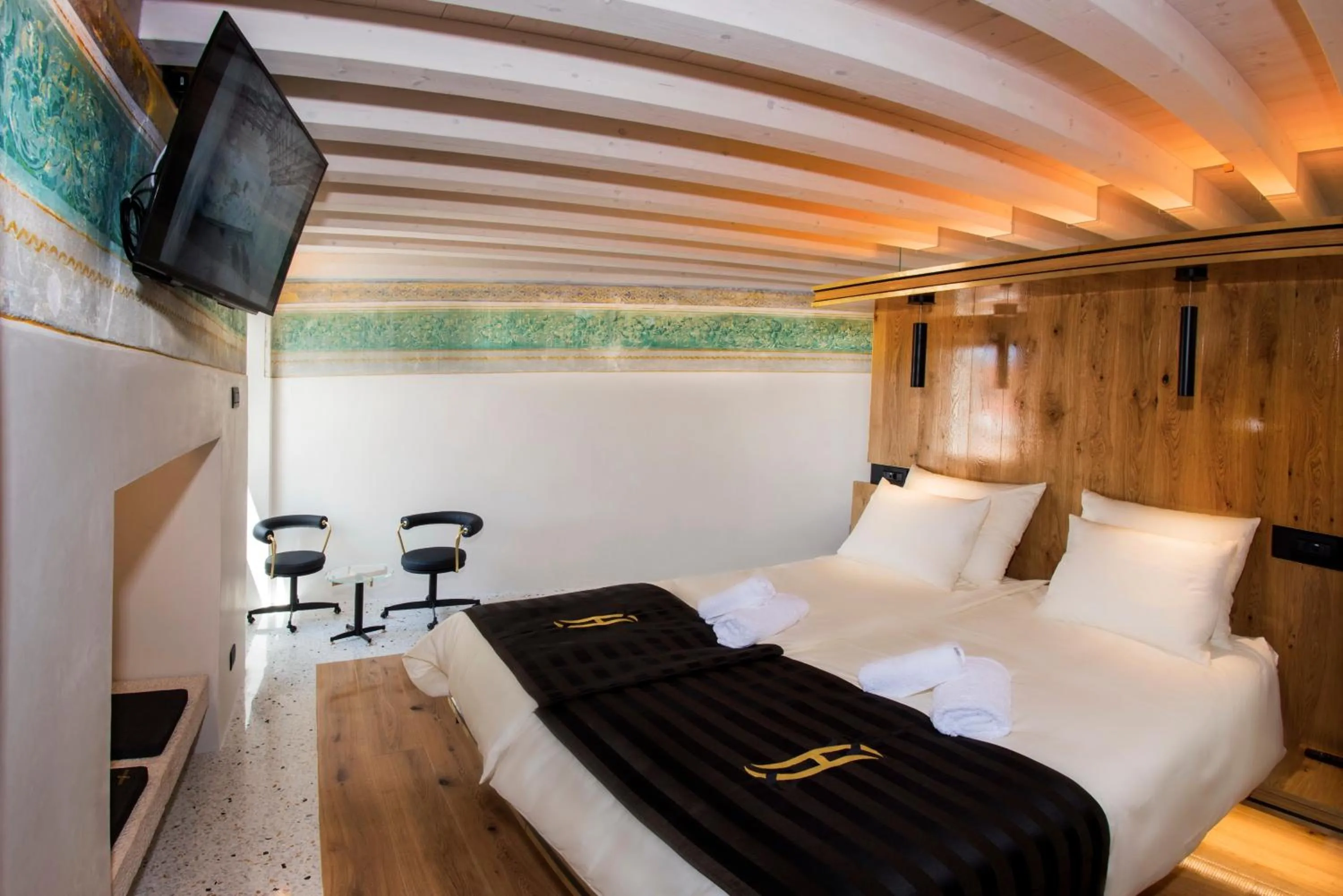 Bed in Spirito Santo Palazzo Storico - Adults Only