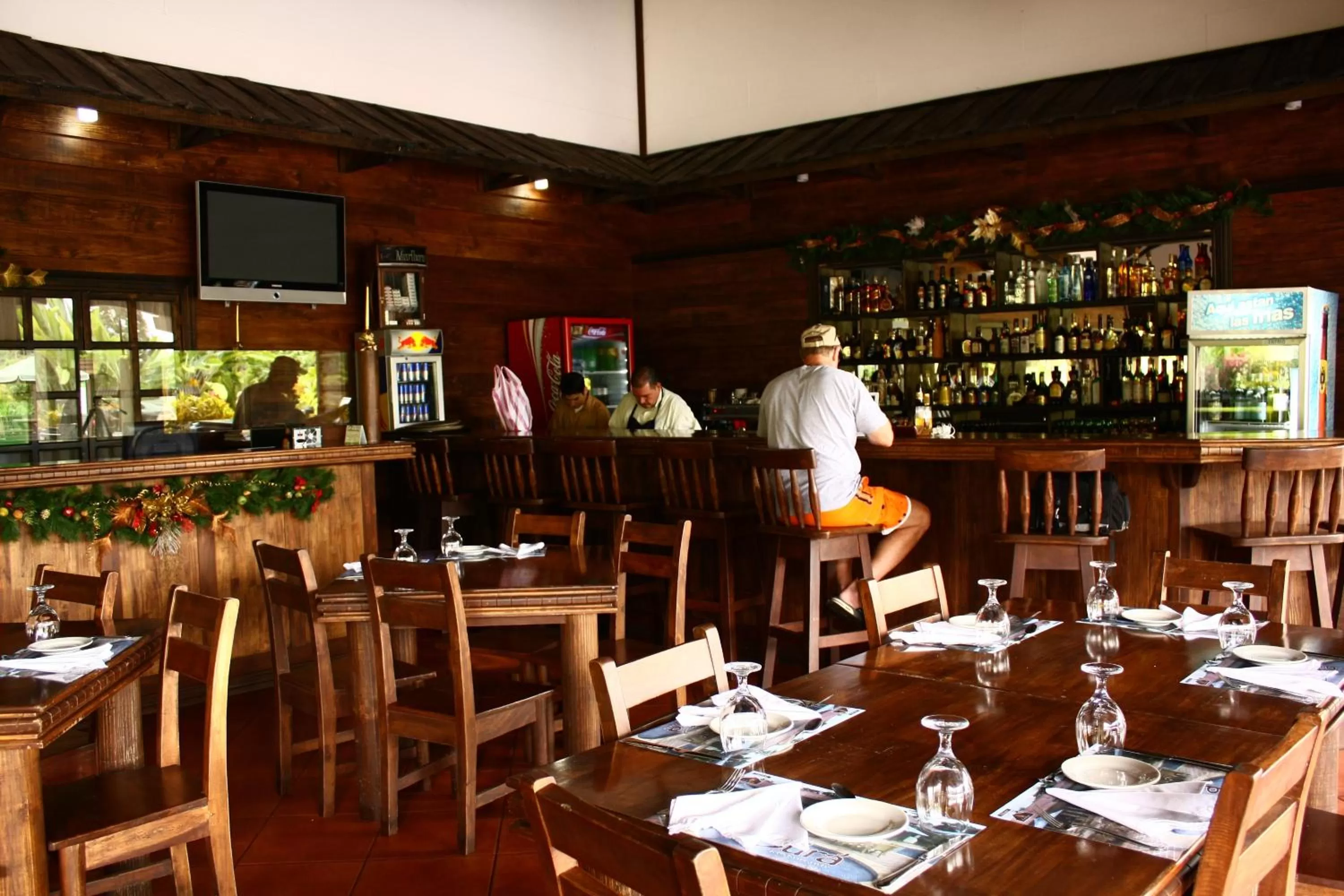 Restaurant/places to eat in Volcano Lodge, Hotel & Thermal Experience