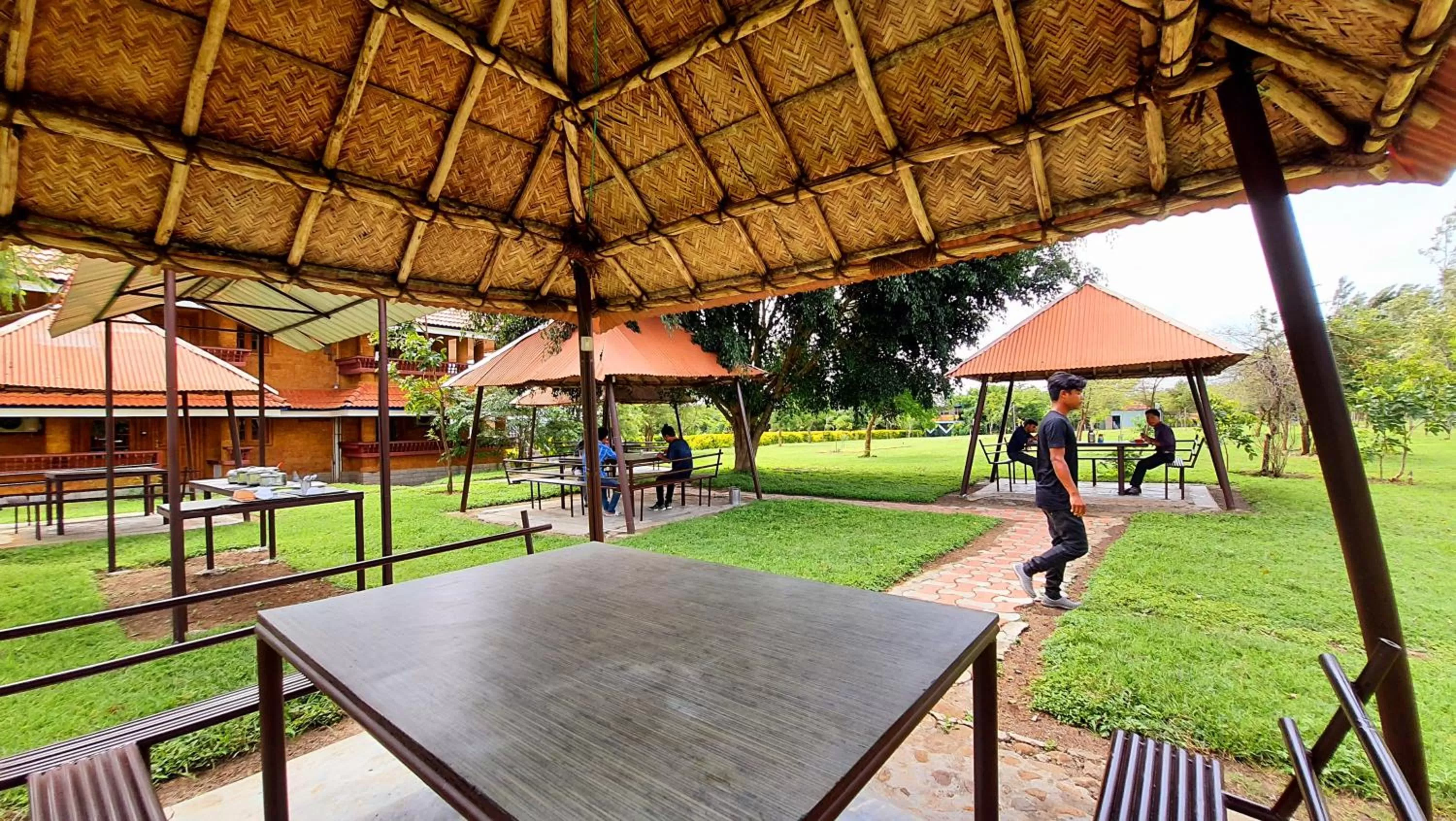 Restaurant/places to eat in Avadale Masinagudi - Stag Groups Not Allowed