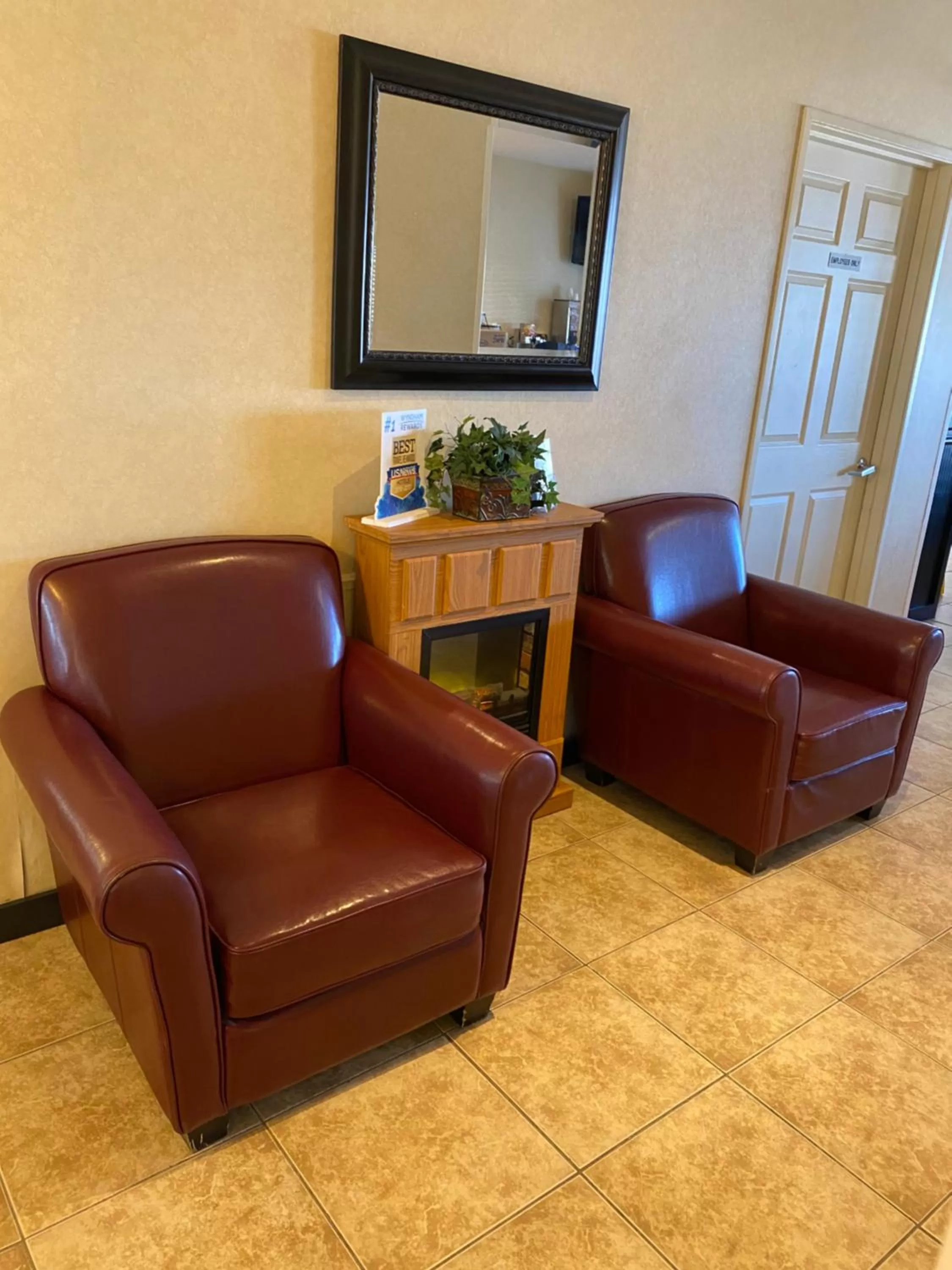 Seating area in Baymont by Wyndham Casper East