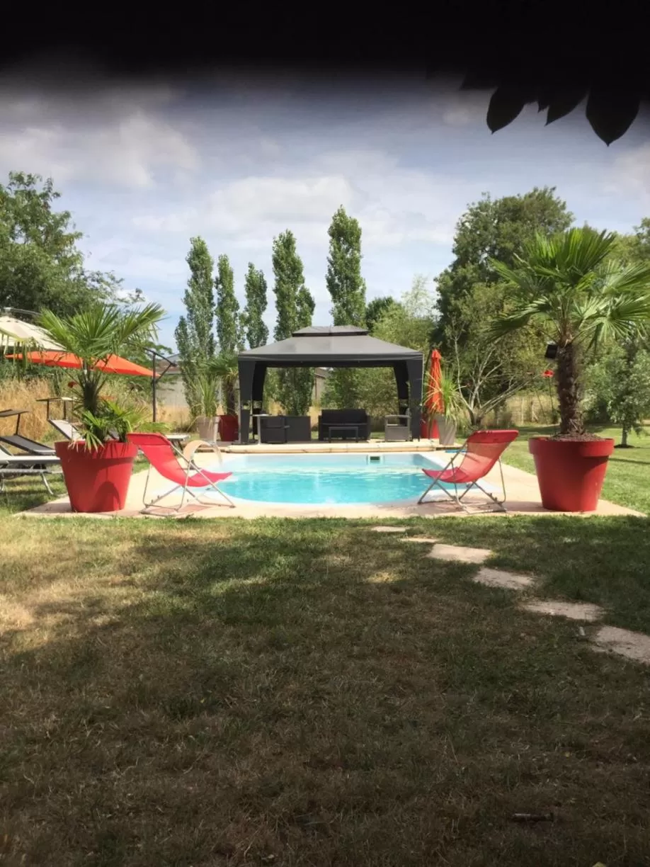 Garden in Avenue de la Gare