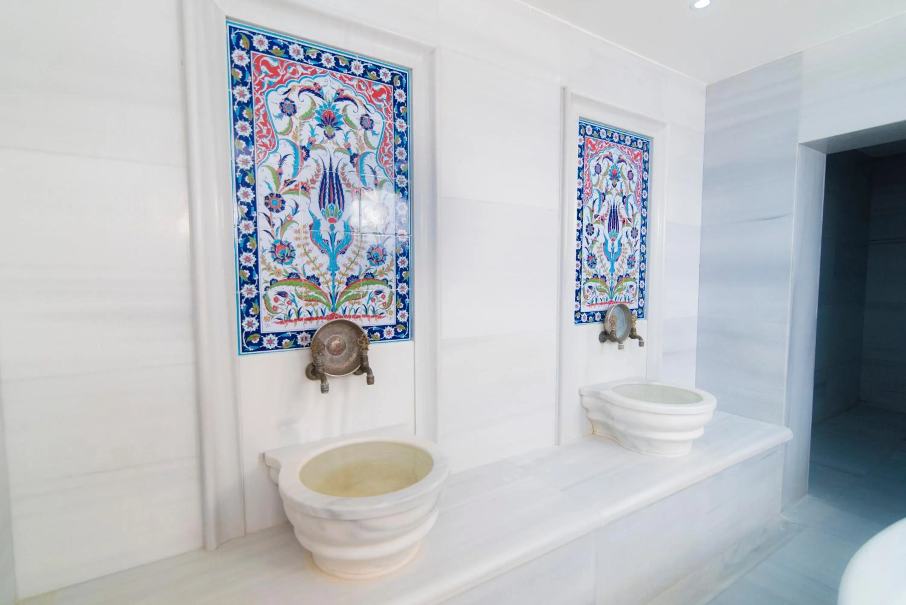 Spa and wellness centre/facilities in MidMar Deluxe Hotel