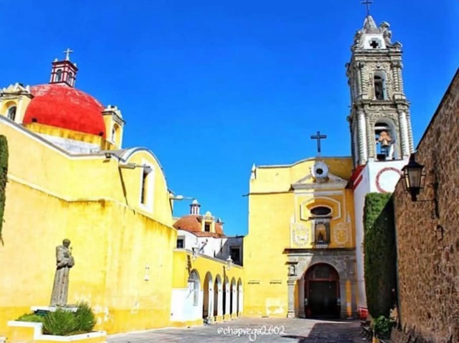 Nearby landmark in La Aurora Hotel Like Home