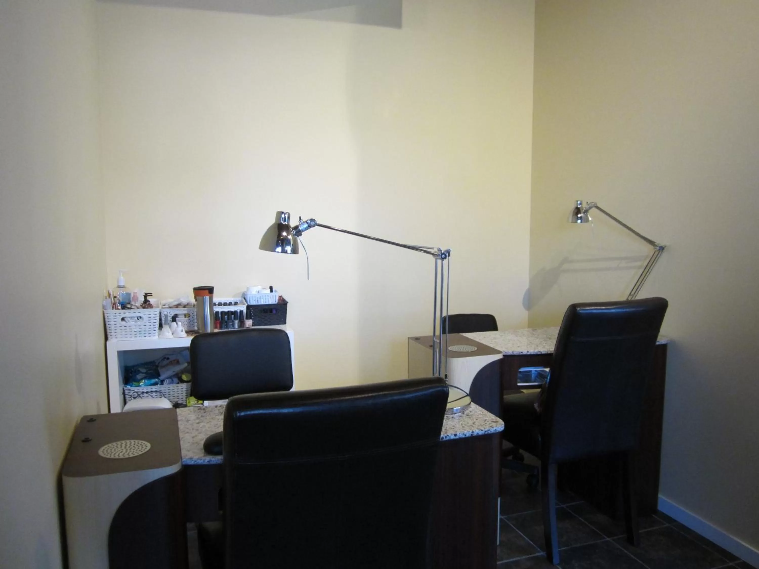 Spa and wellness centre/facilities in Super 8 by Wyndham West Kelowna BC