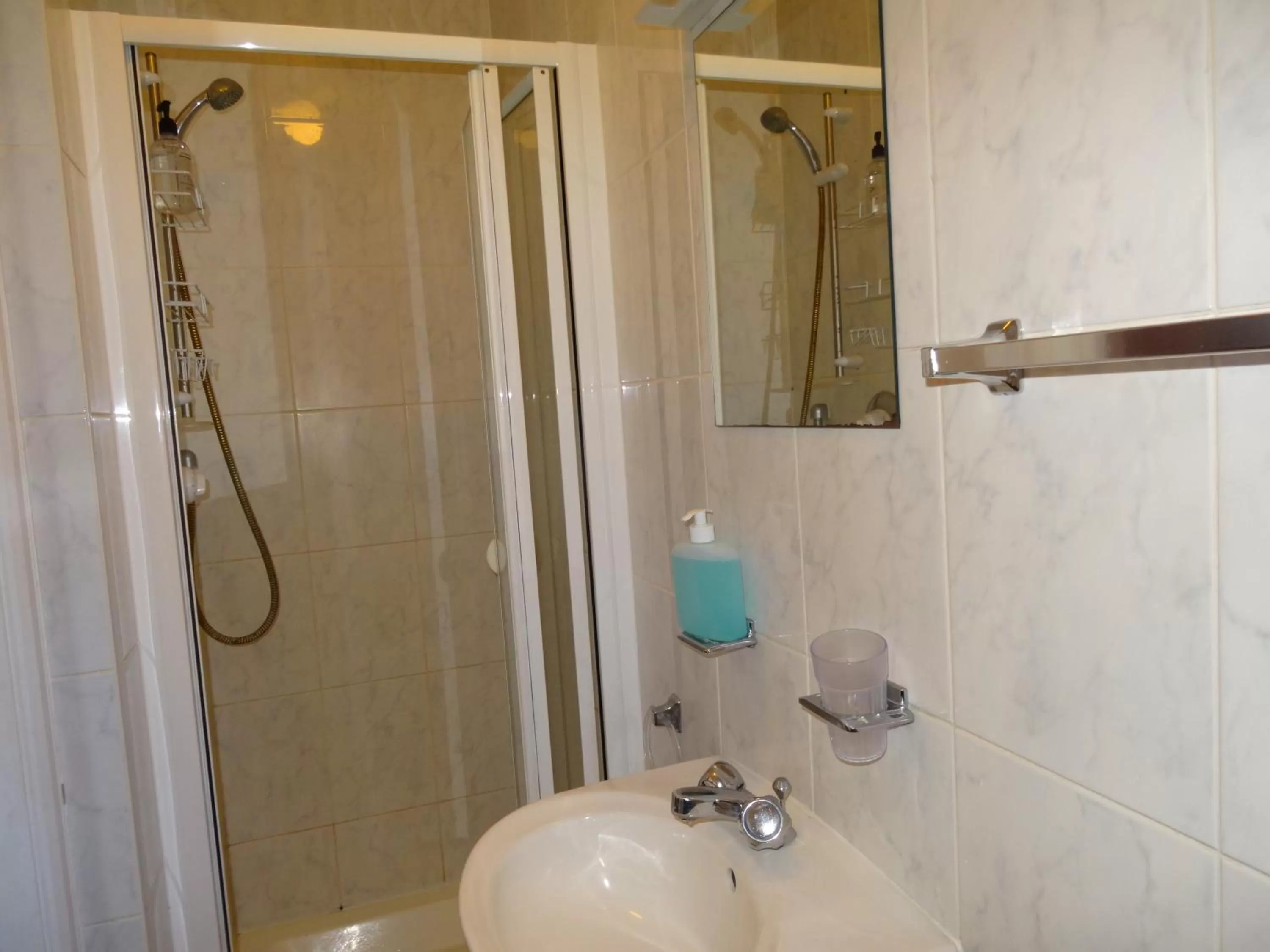 Bathroom in AJ Lodge