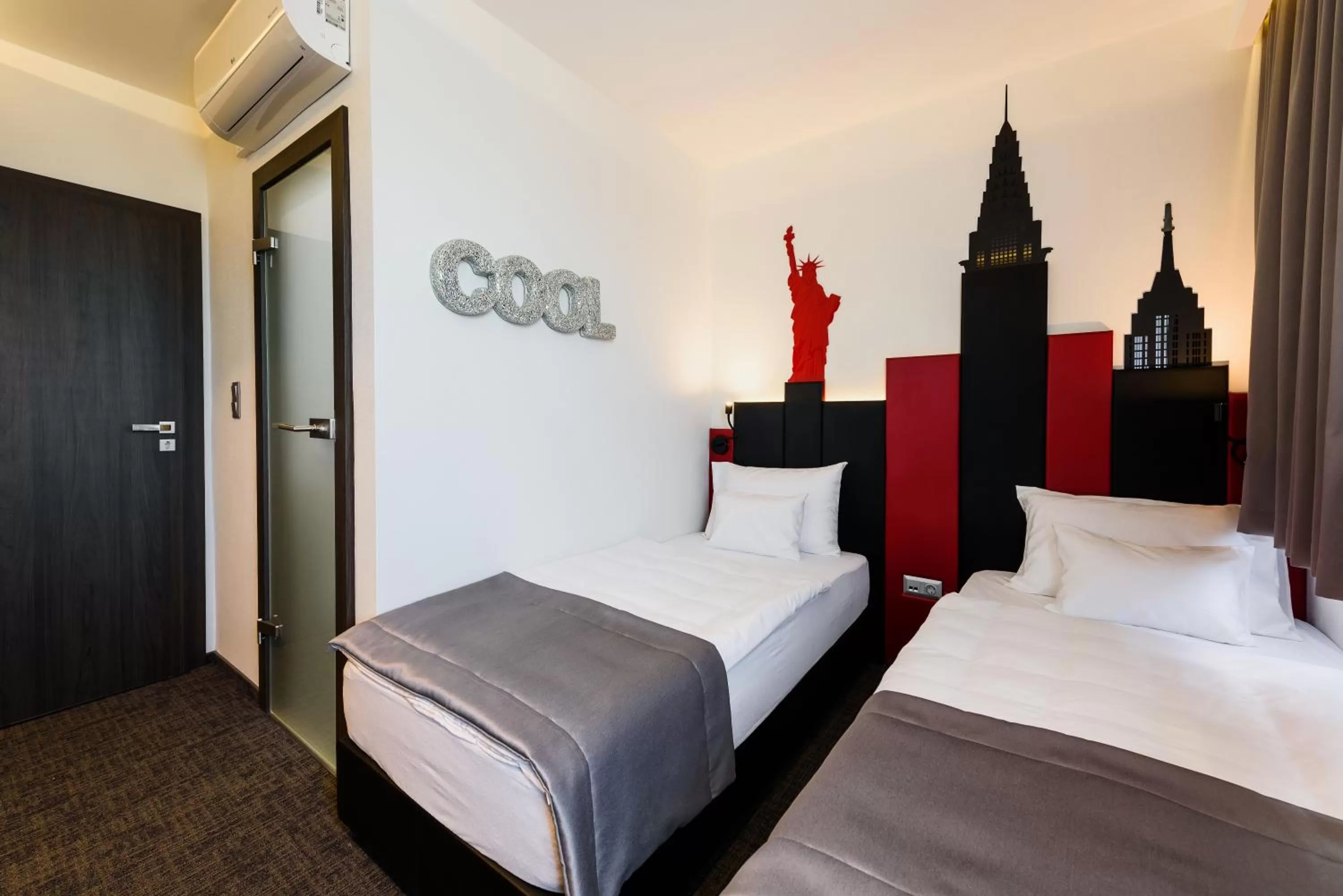 Bedroom, Bed in RQ Boutique & Unique Hotel