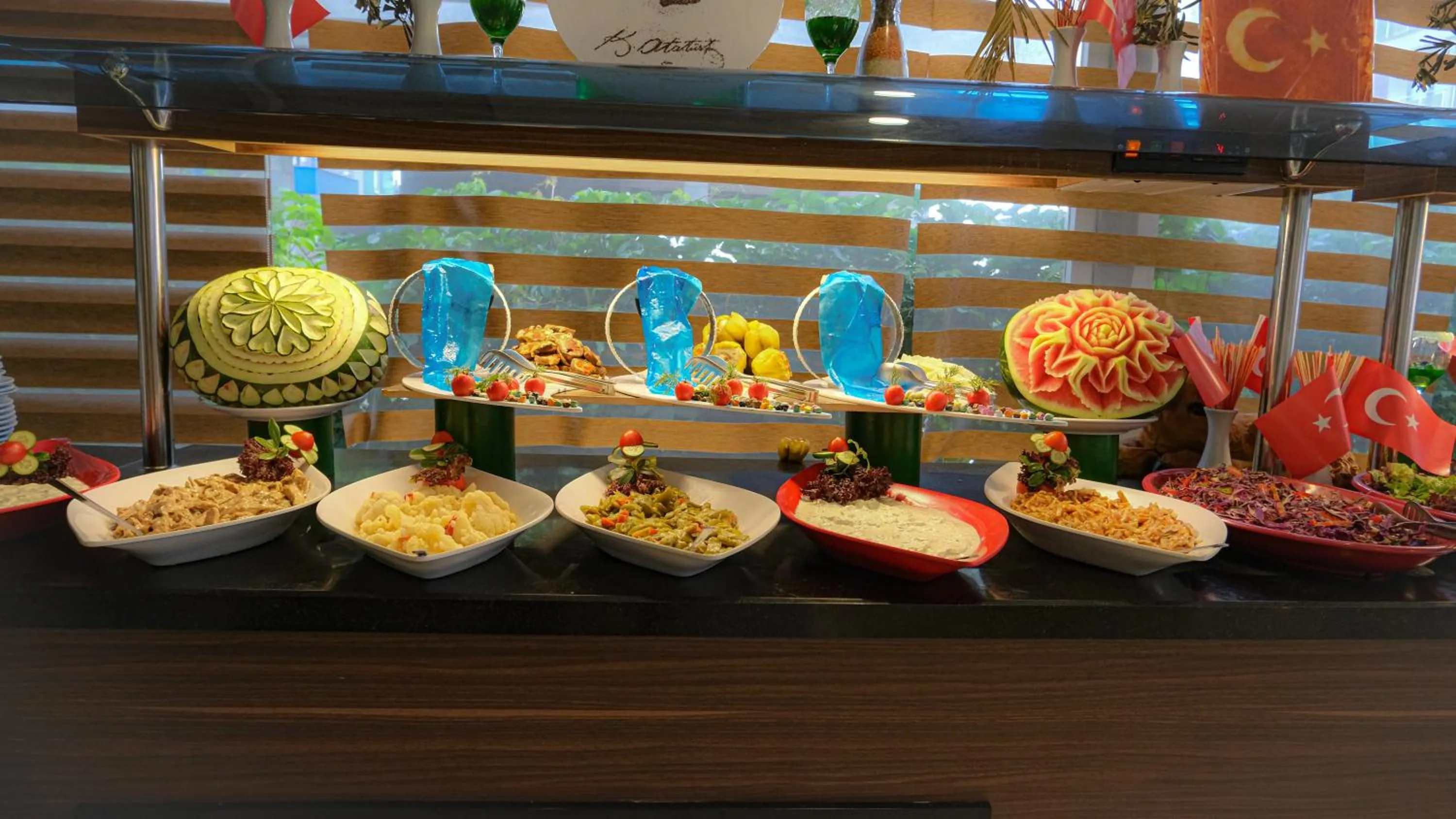 Hawaii Suite Beach Hotel