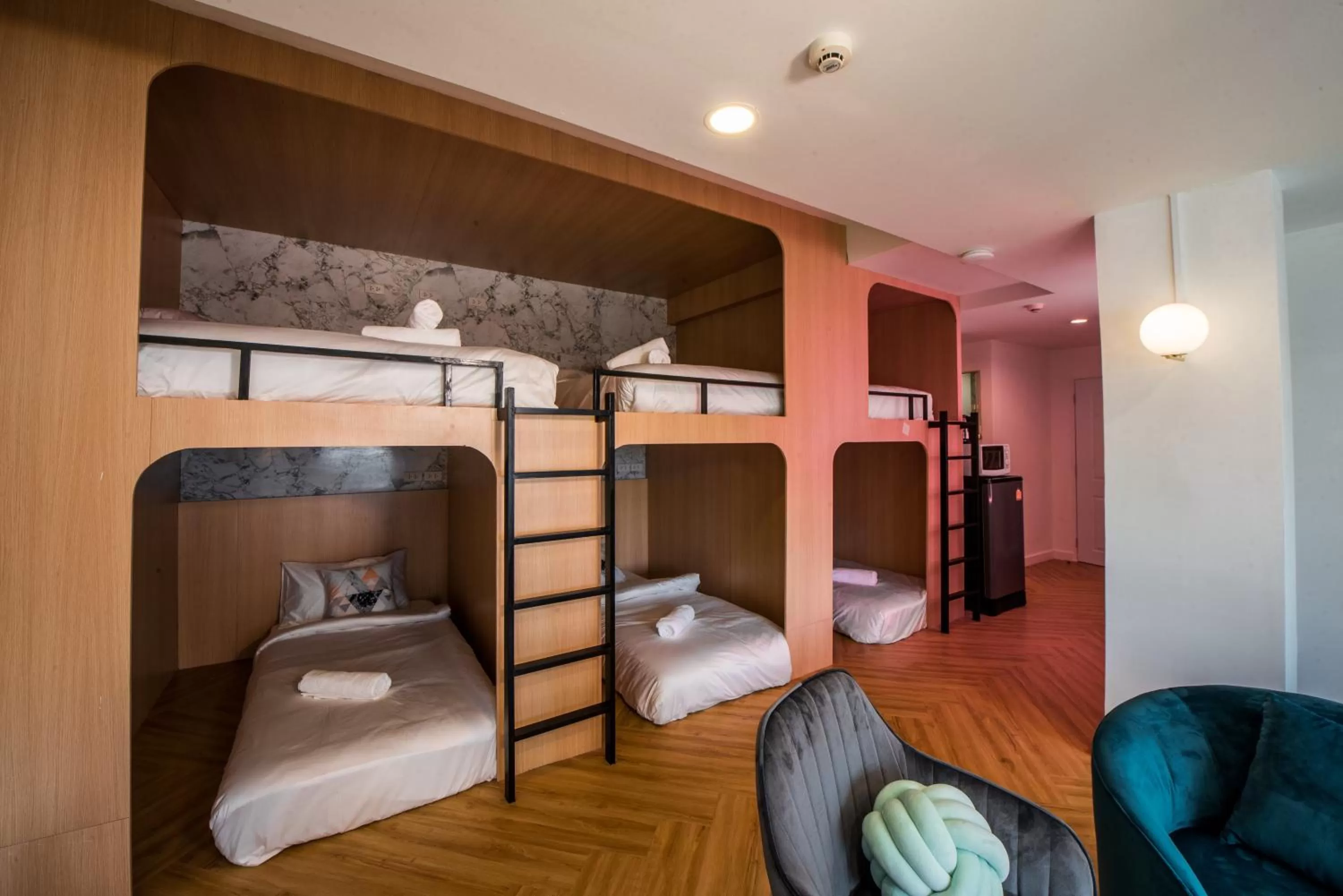 Bed in Theme Boutique Hotel Bangkok