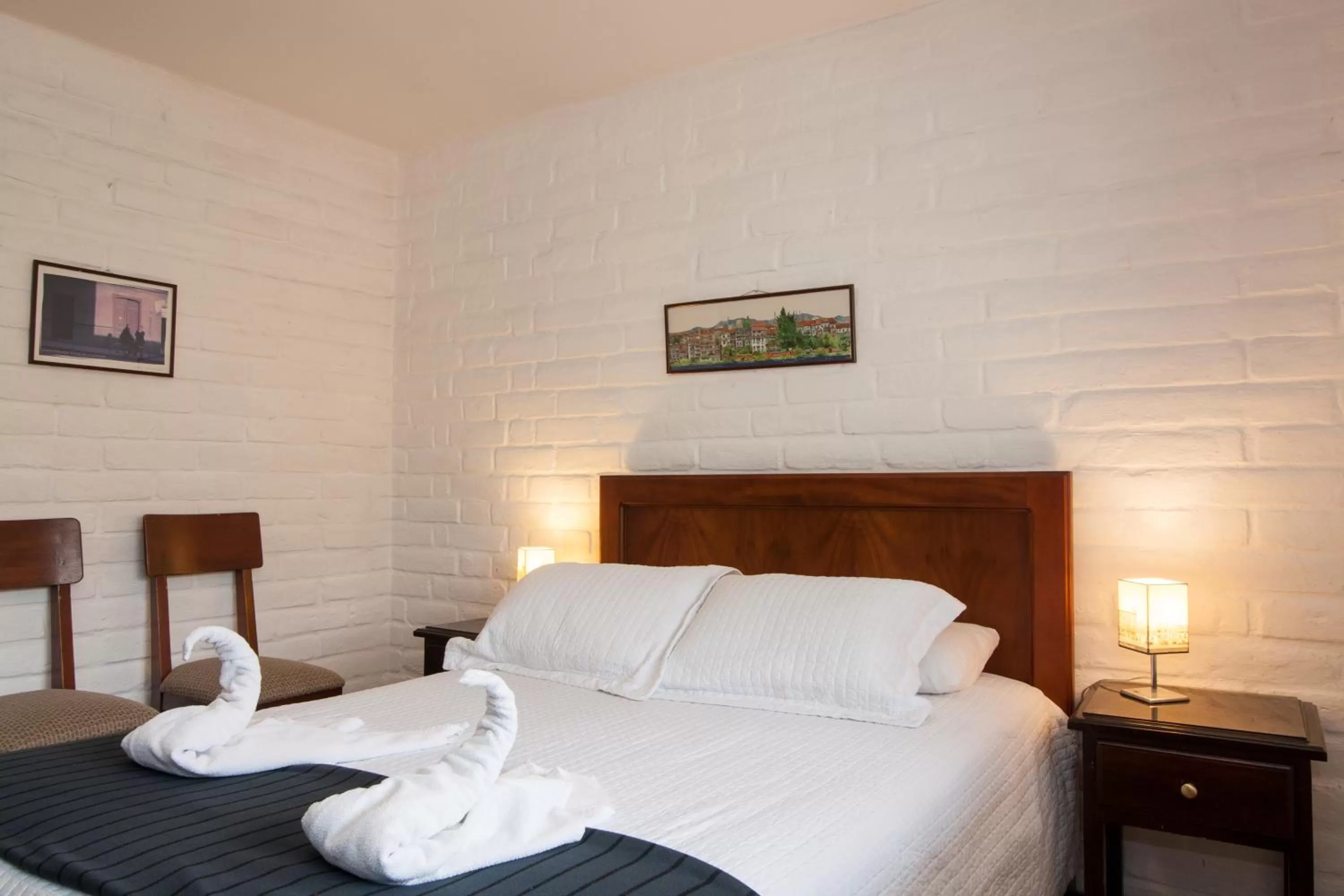 Bedroom, Bed in Apartamentos Otorongo Cuenca Ecuador