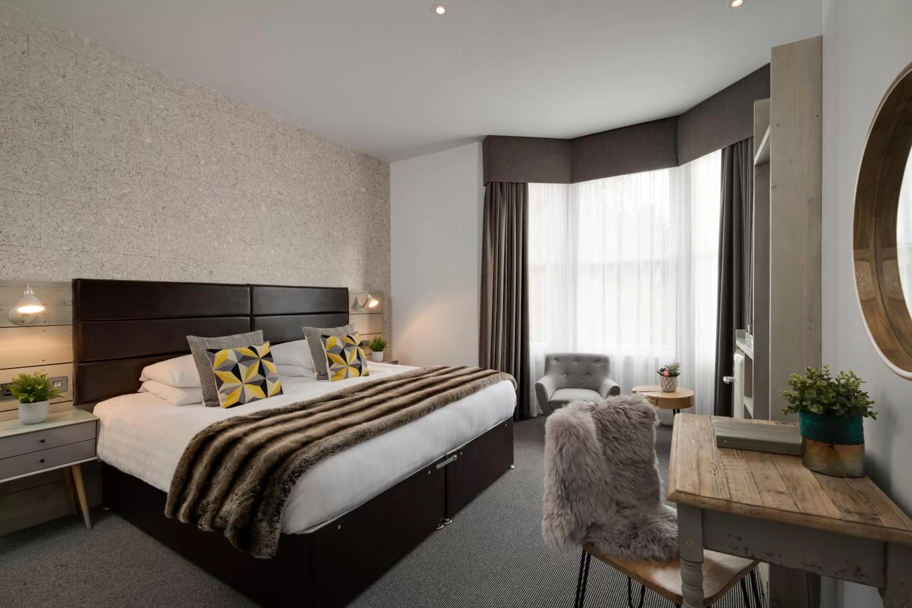 Photo of the whole room, Bed in Jorvik House