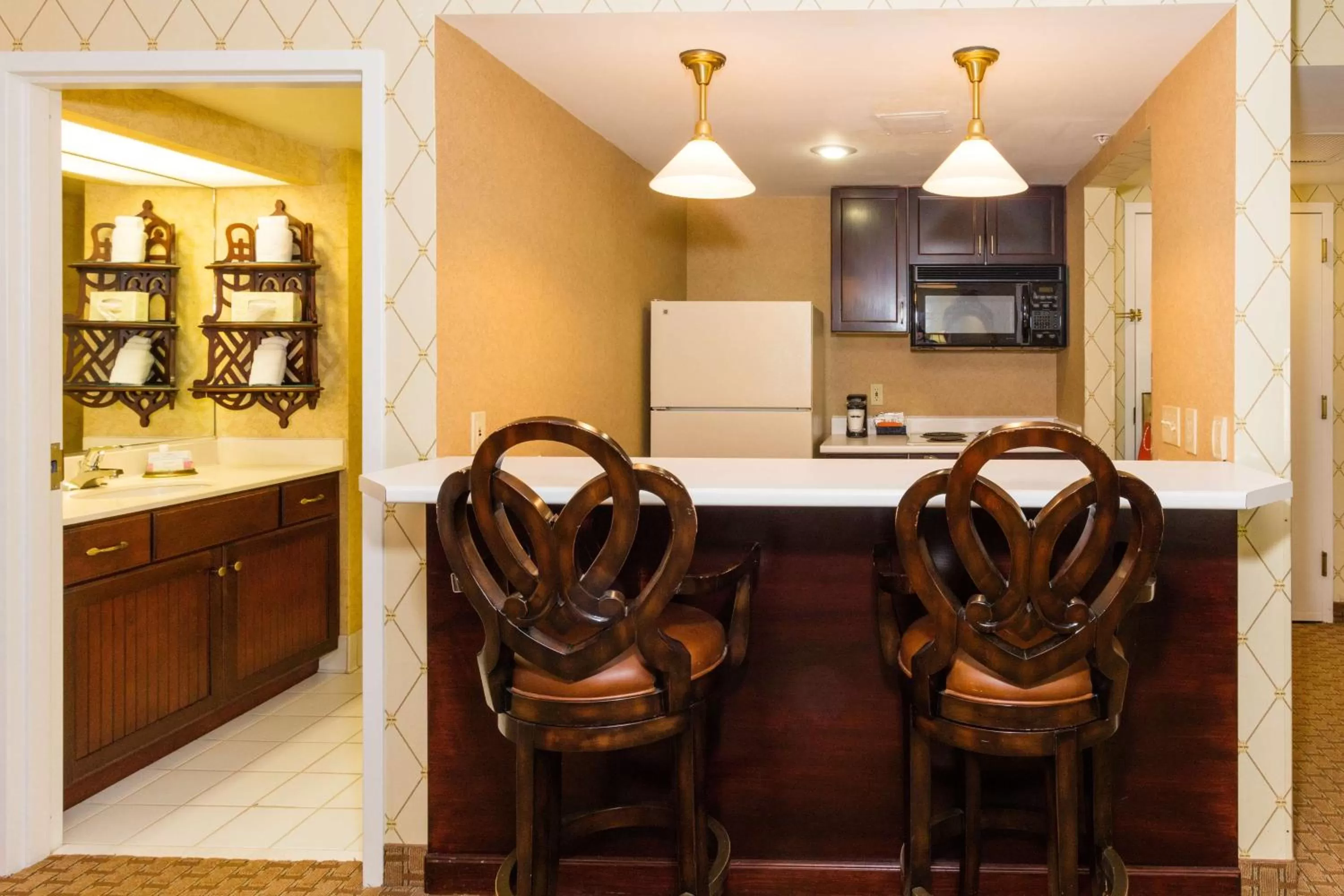 Bed in Hampton Inn & Suites Amelia Island-Historic Harbor Front