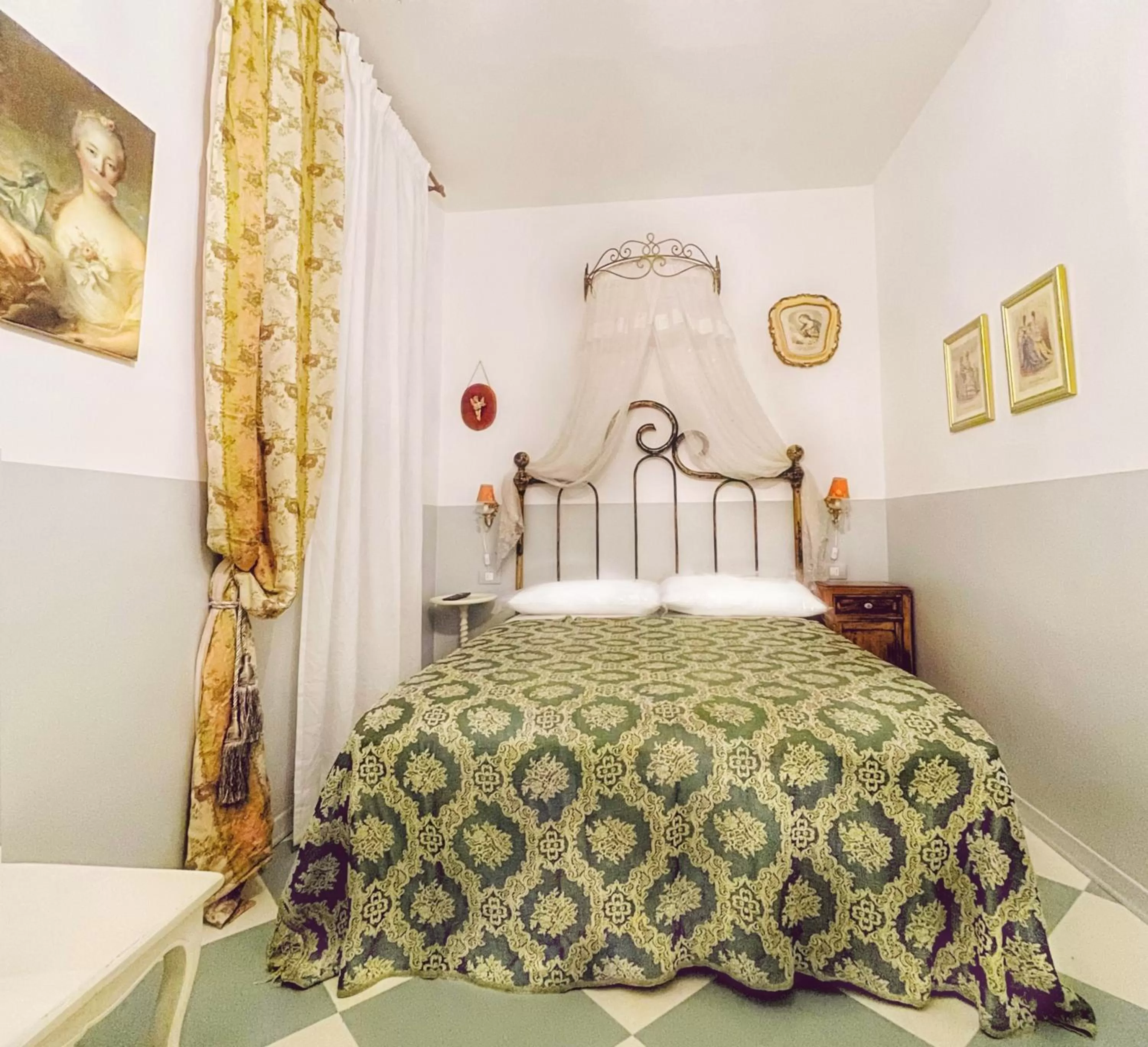 Bedroom, Bed in Mapepa Village apartments